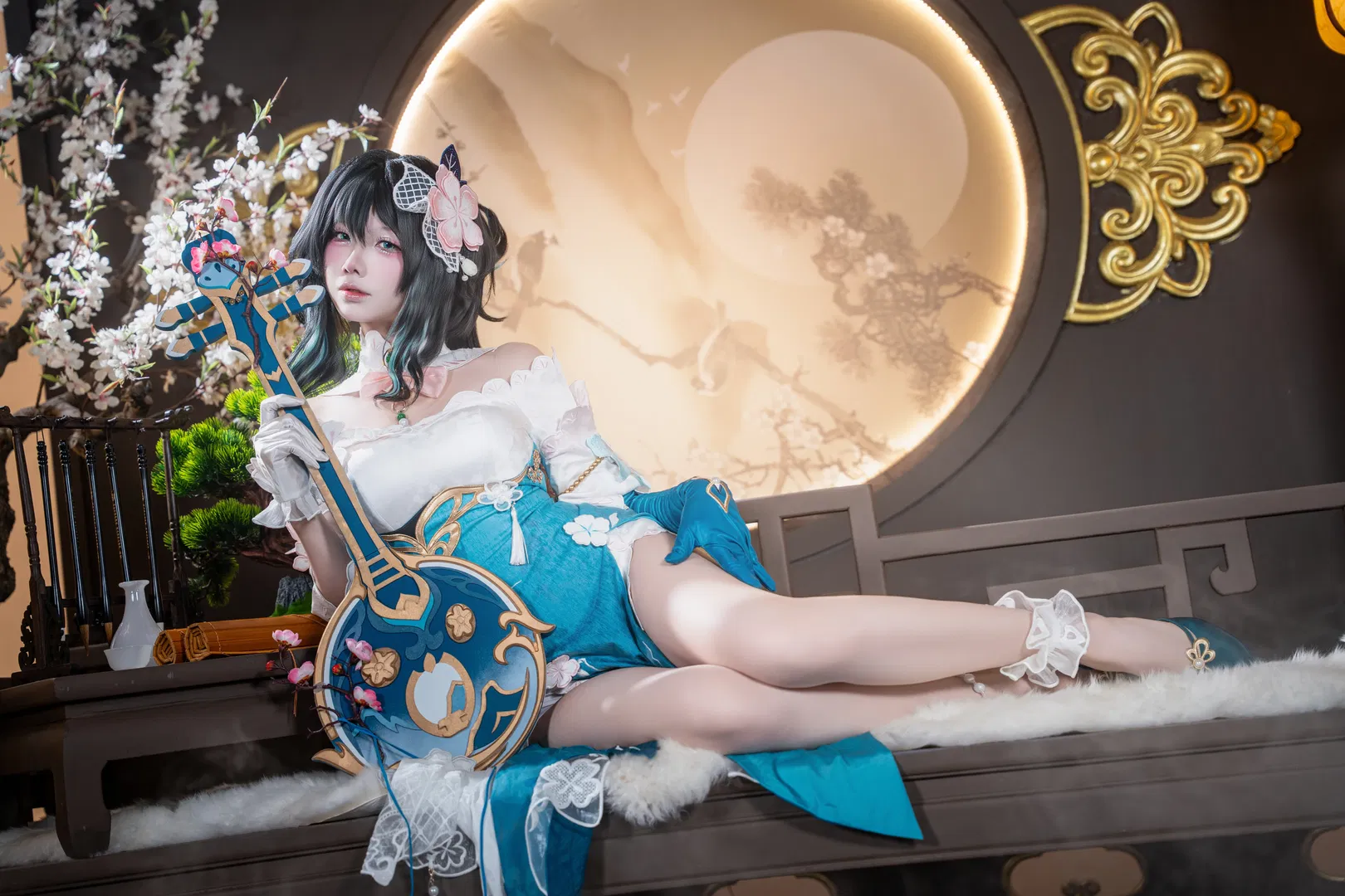 【阮梅cos】崩坏星穹铁道国风御姐，青蓝旗袍与折扇的碰撞 - 第 2 张
