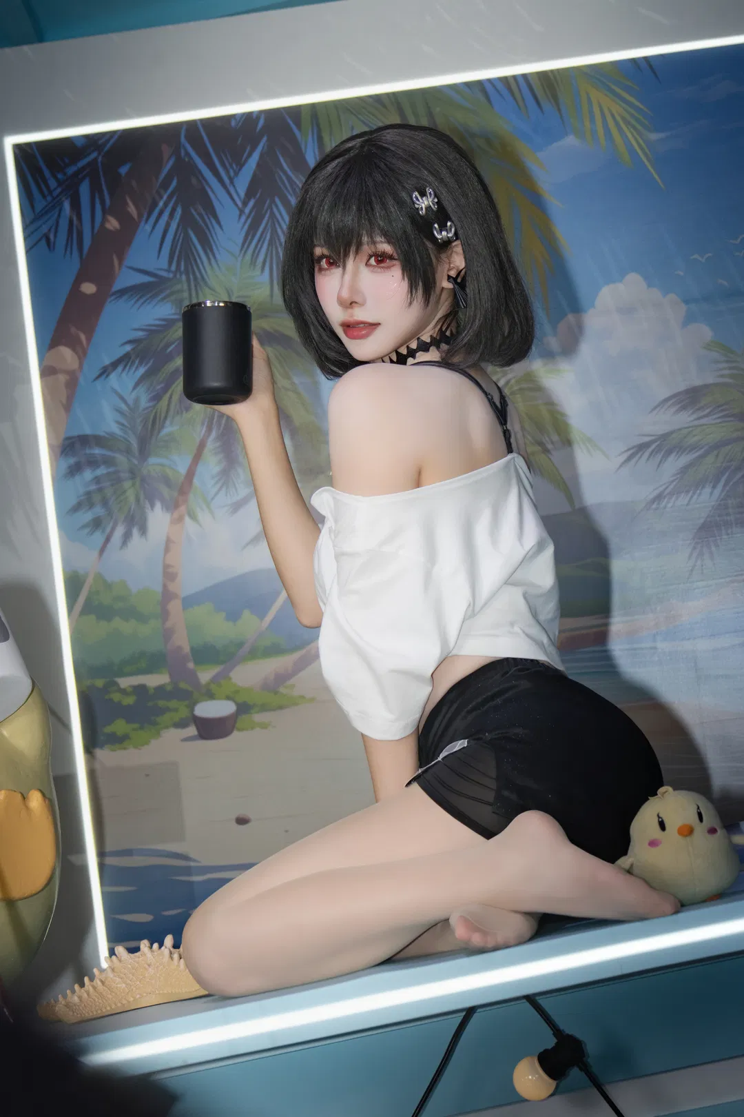 碧蓝航线海滩风cos，黑发红瞳的夏日氛围感 - 第 1 张