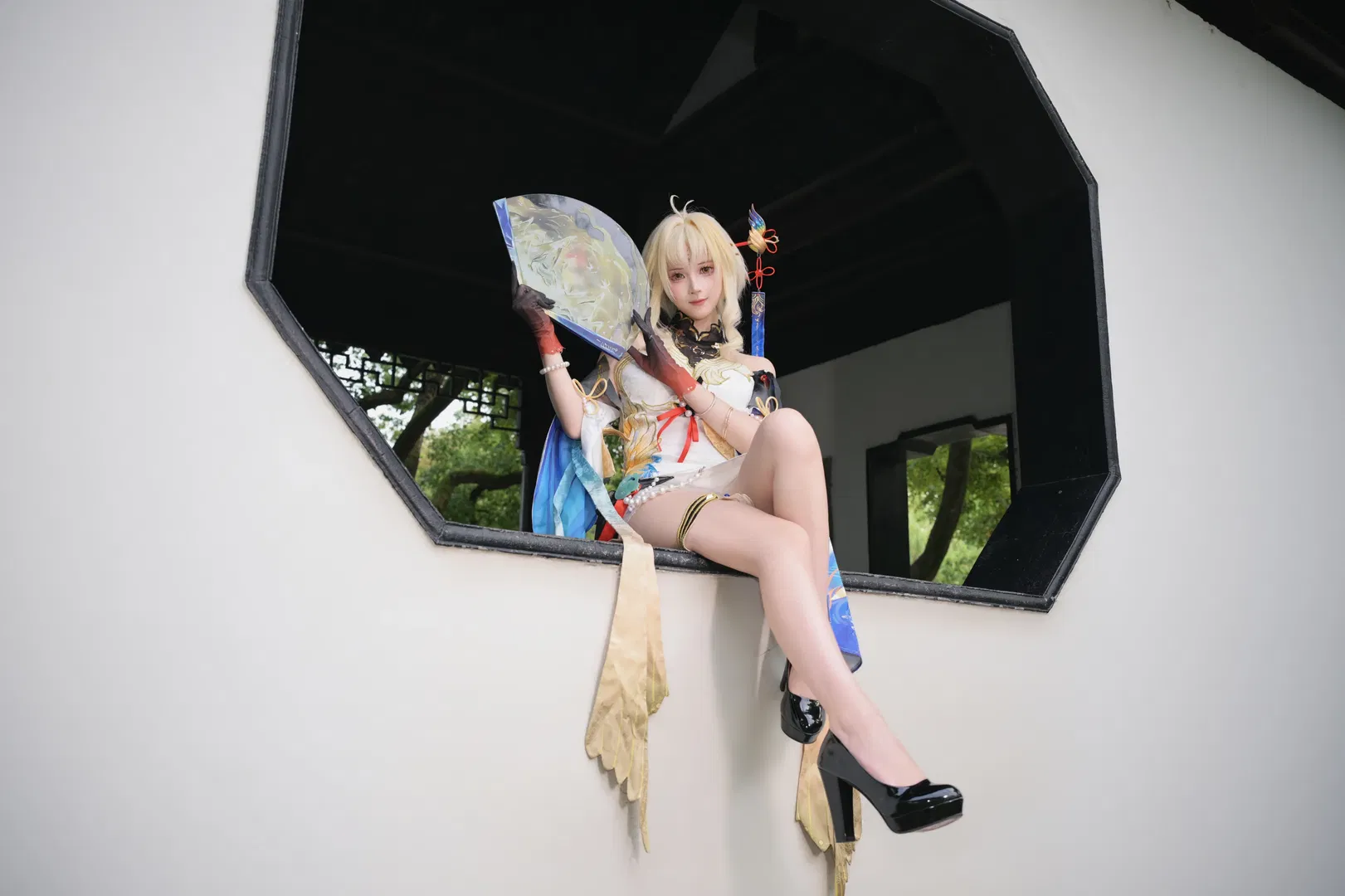 【穗穗cos】鳴潮園林之旅，白藍撞色盡顯靈動 - 第 3 張