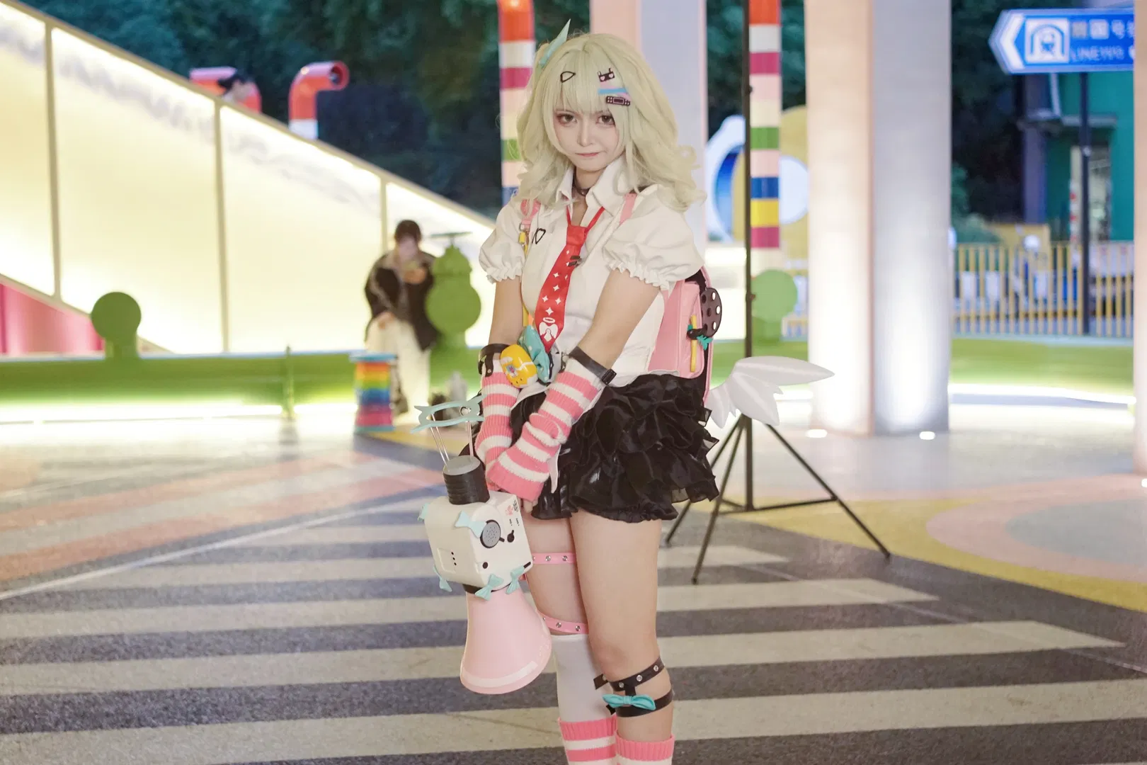 【千夏cos】絕區零千夏不想上班的日常記錄 - 第 1 張