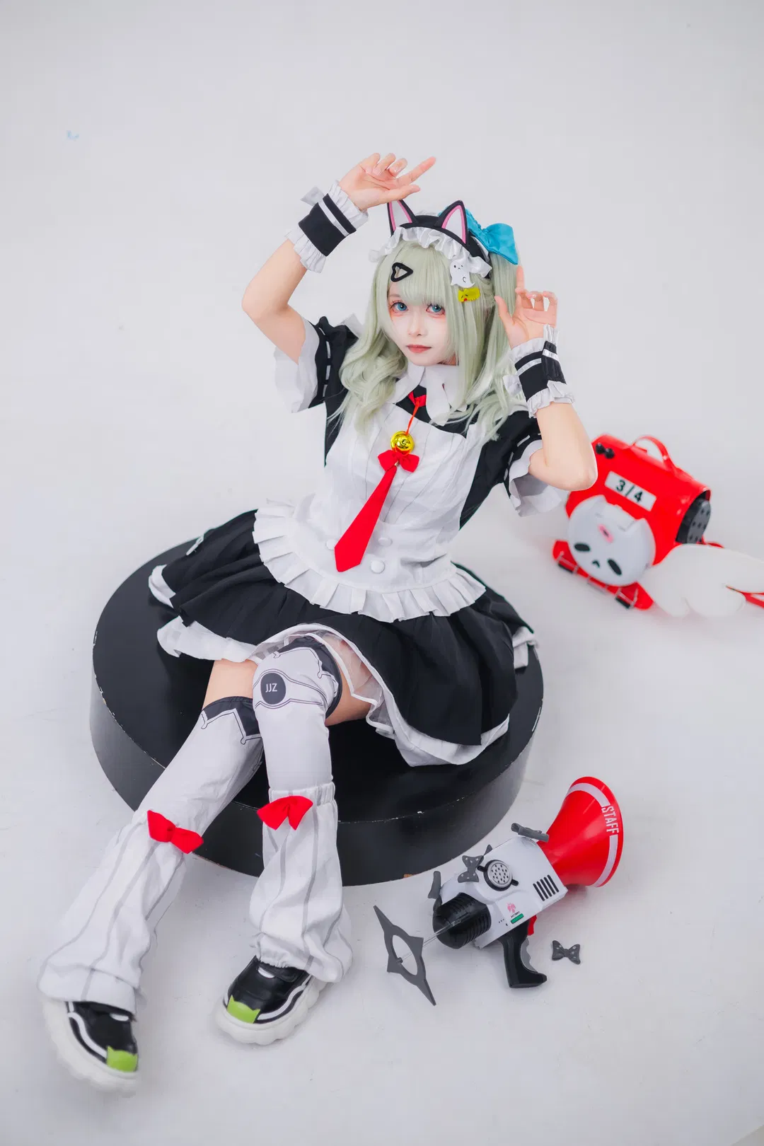 【千夏cos】絕區零午後茶歇，白棚裡的機械貓娘 - 第 1 張