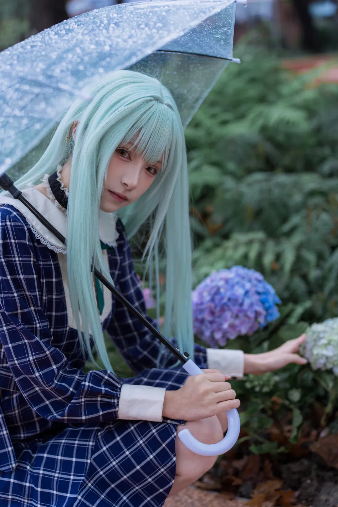 【若葉睦cos】mujica雨天氛圍感，揹著琴盒撐傘的冷感少女 - 第 18 張