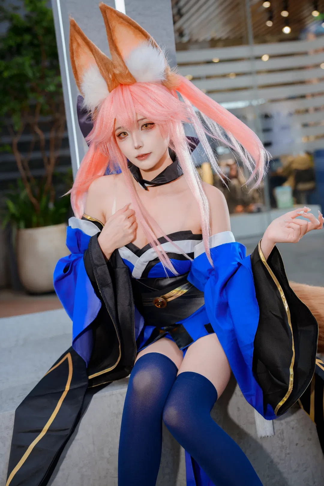 【玉藻前cos】FGO的巫女狐，超大尾巴細節拉滿 - 第 2 張