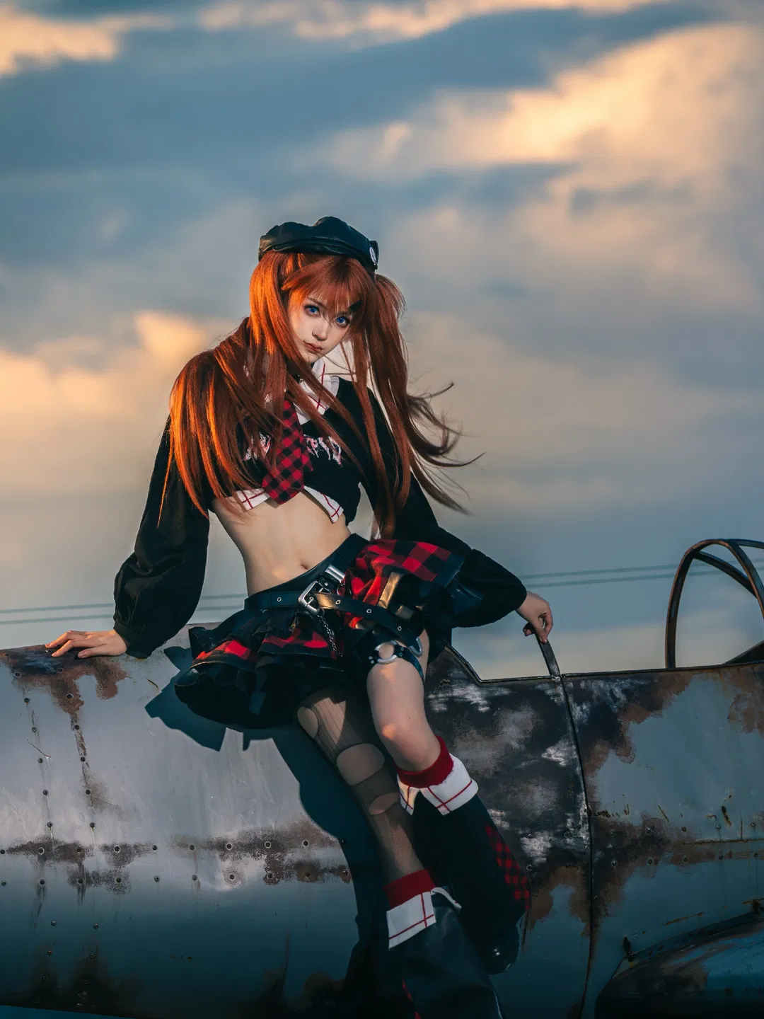 【明日香cos】EVA朋克风，天台夕阳的别样演绎