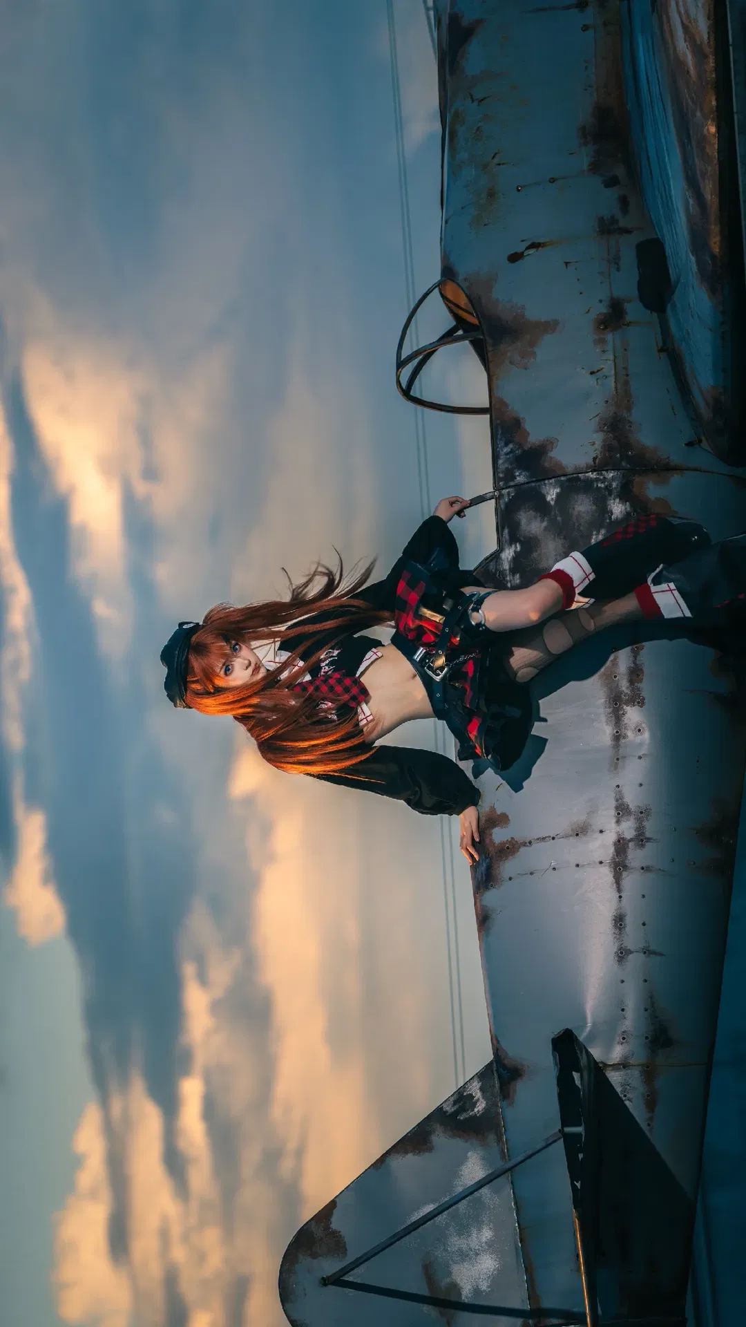 【明日香cos】EVA朋克风，天台夕阳的别样演绎 - 第 4 张