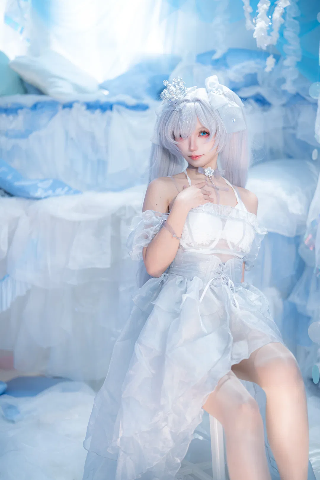【灰姑娘cos】NIKKE胜利女神水晶公主的梦幻呈现 - 第 2 张