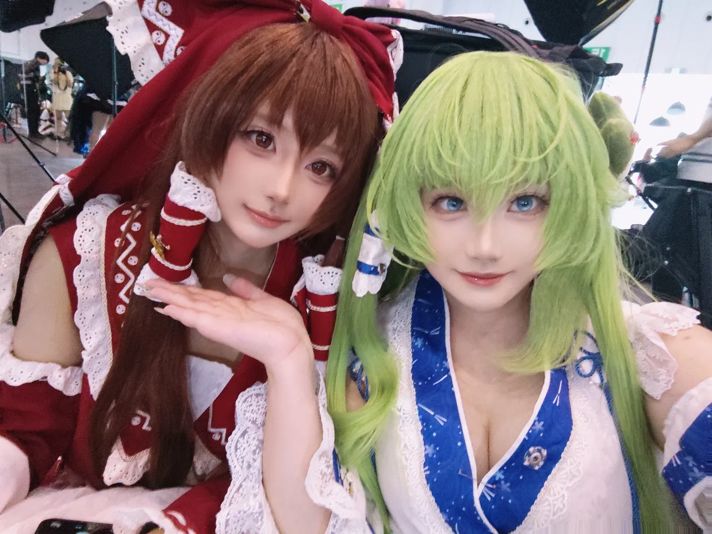 【东风谷早苗cos】东方Project世界线漫展，绿发白丝元气集邮 - 第 3 张
