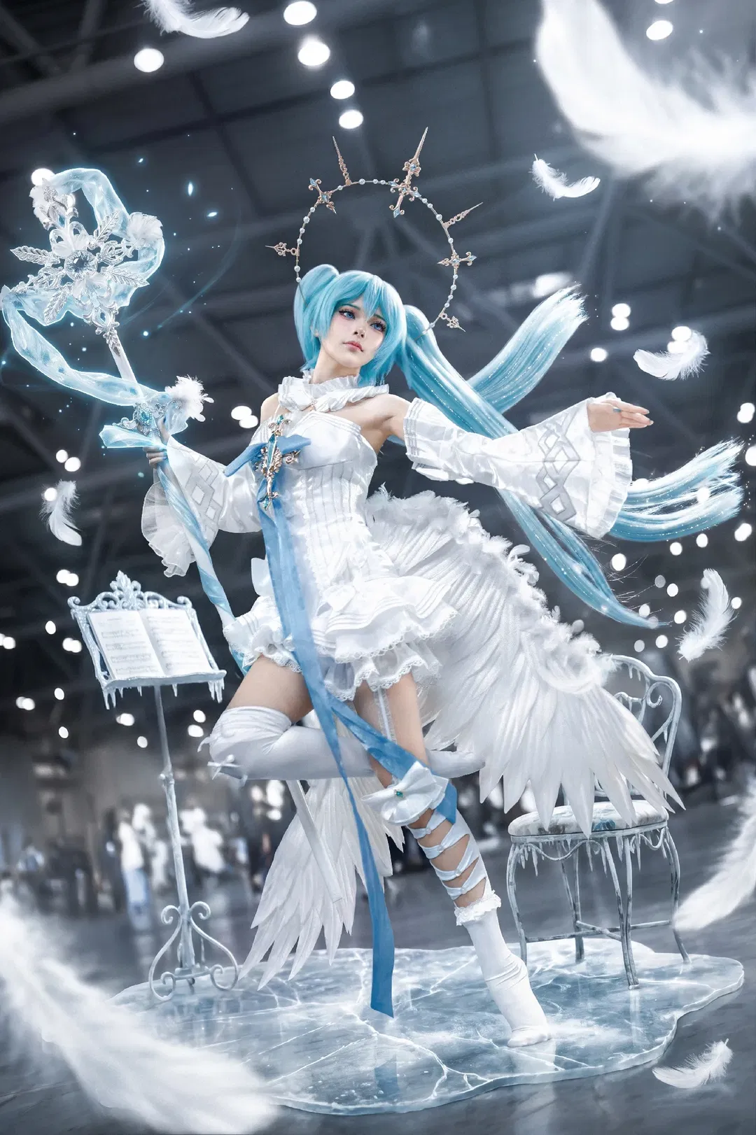【初音未来cos】冰蓝天使降临梦乡漫展 - 第 1 张