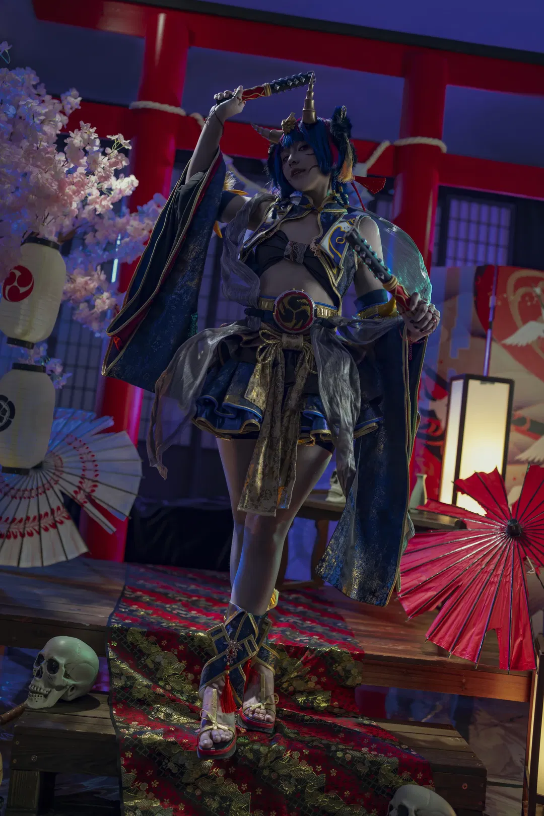 【响鬼cos】假面骑士响鬼娘化，暗黑和风氛围拉满 - 第 1 张