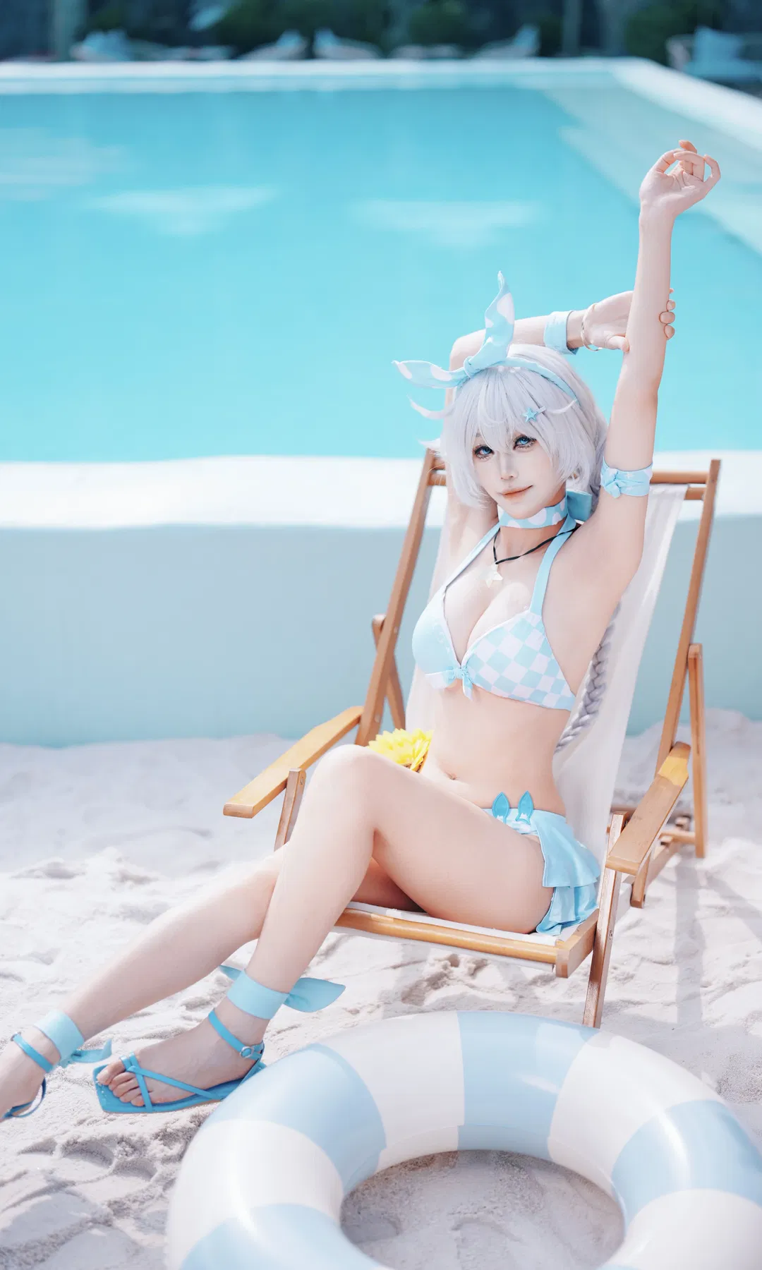 【琪亚娜cos】崩坏3夏日泳装，池畔的惬意时光 - 第 1 张