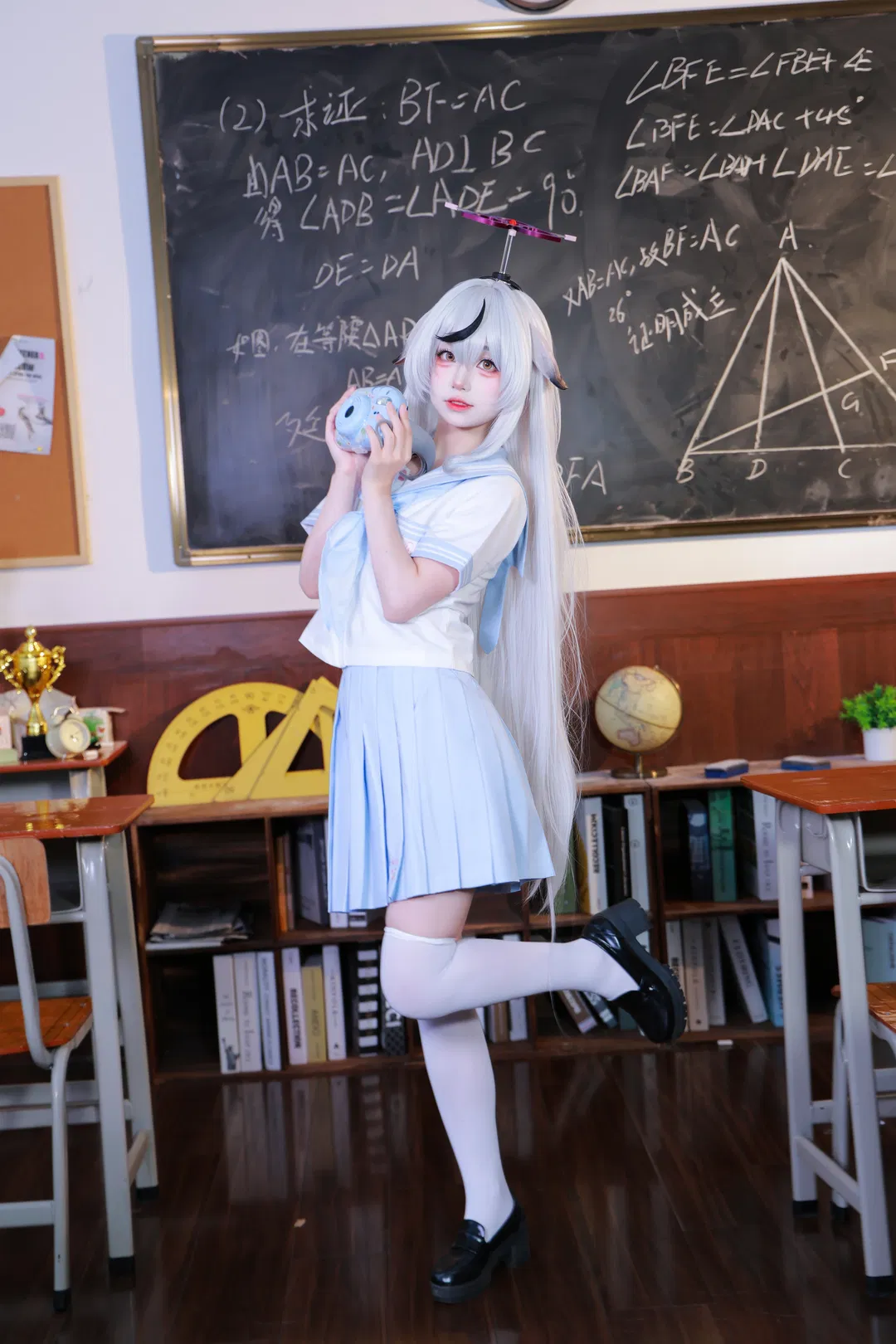【春原心奈cos】蔚蓝档案的课堂时光记录 - 第 3 张