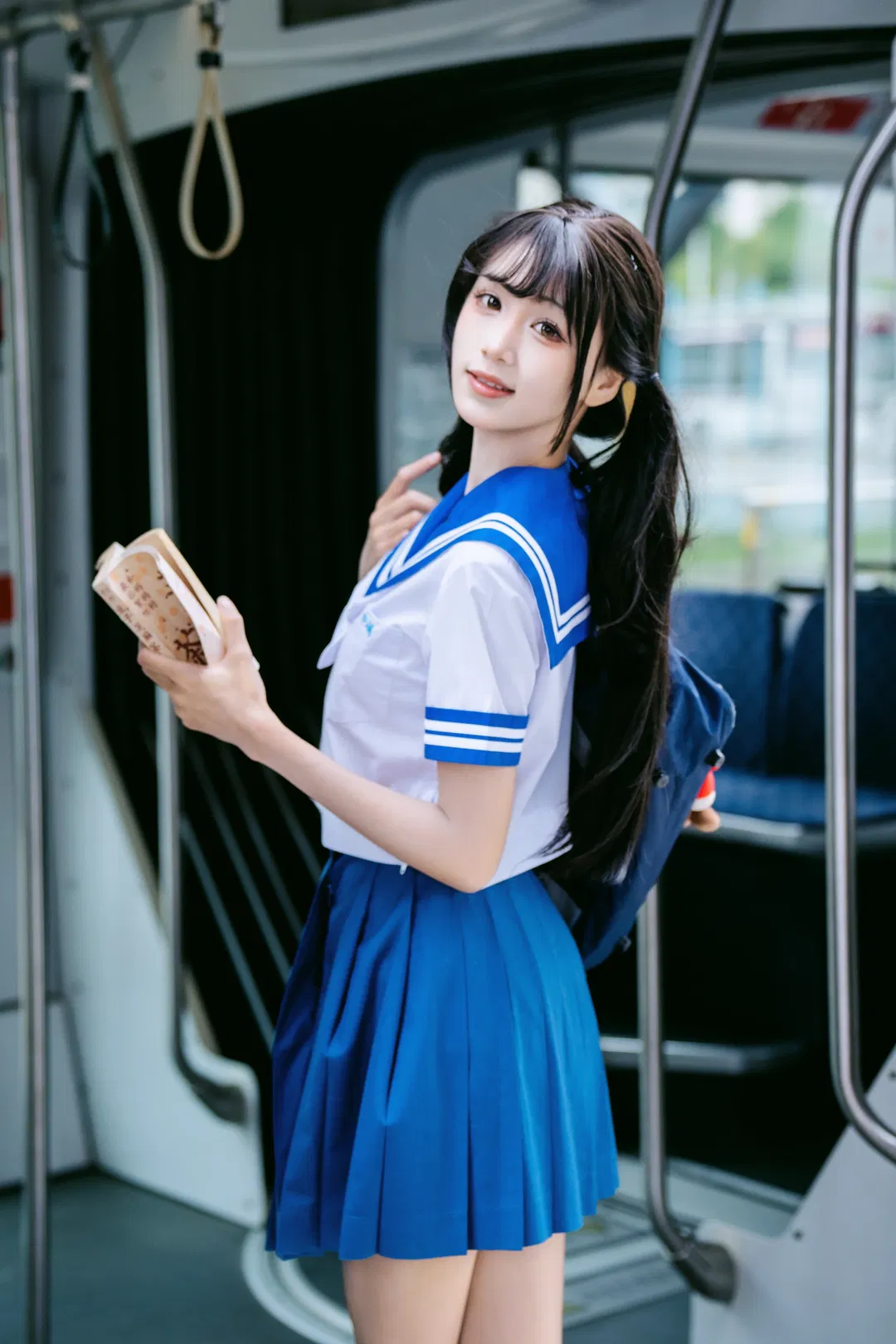夏日电车与JK水手服的日常 - 第 2 张