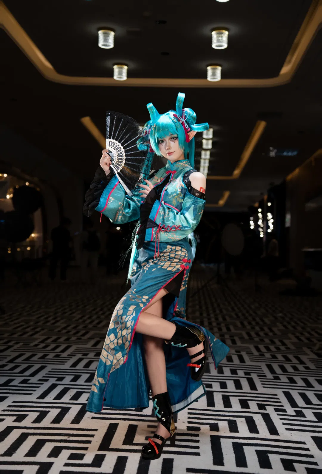 【初音未來cos】蛇年旗袍與精靈耳的國風碰撞
