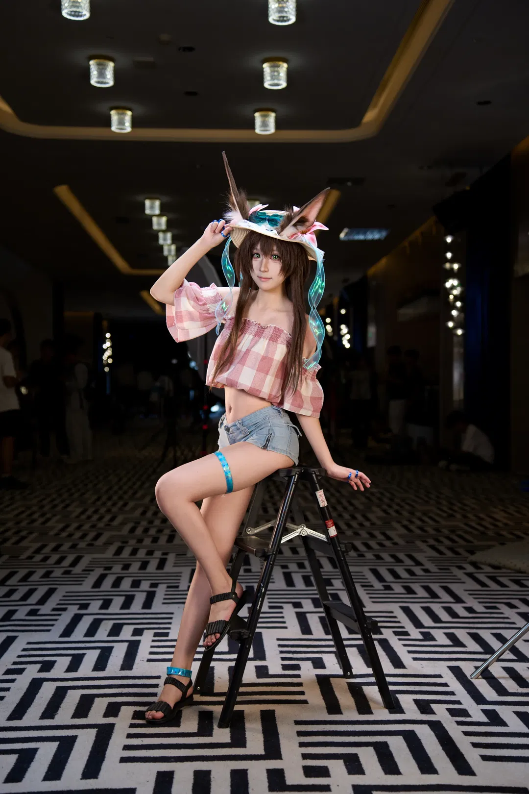 【阿米婭cos】明日方舟火藍之心夏日場照分享 - 第 5 張