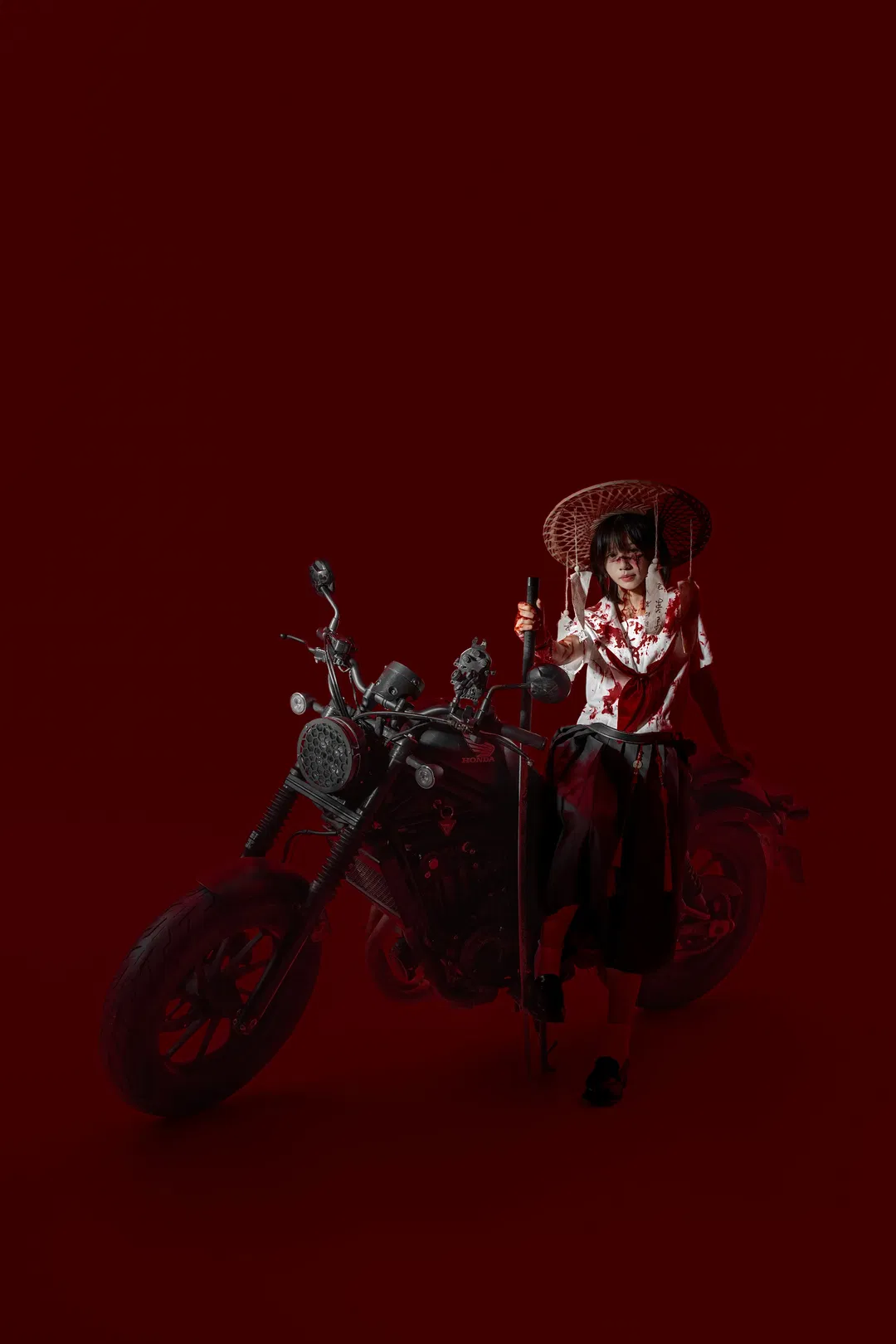 暗黑系捉妖师,白棚里的水手服与重机车 - 第 1 张