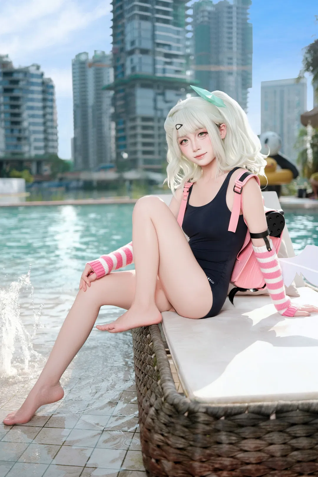 【千夏cos】絕區零泳池外景，夏日元氣滿點 - 第 1 張