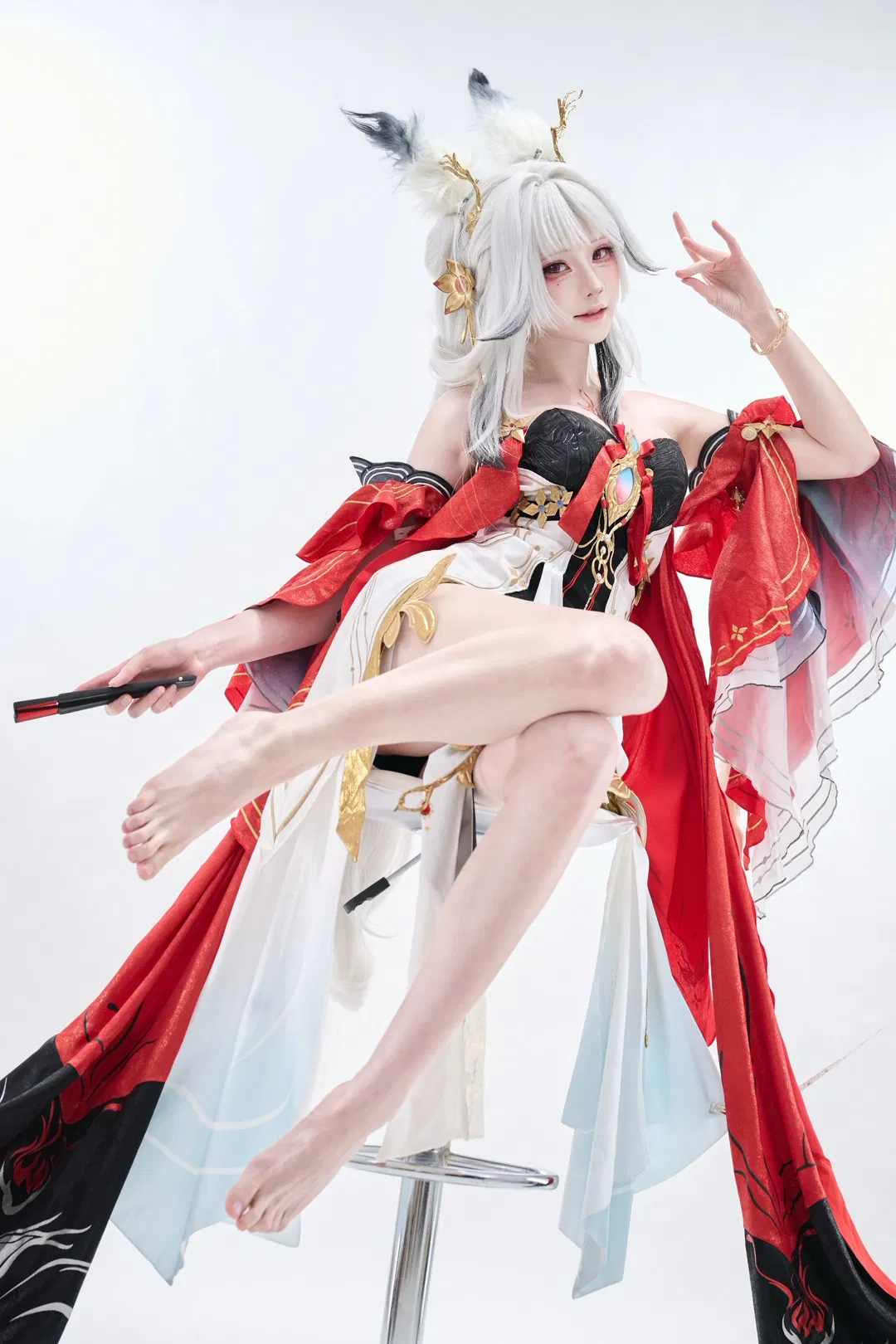 【心月狐cos】鳴潮大狐狸的紅黑國風造型展示 - 第 2 張