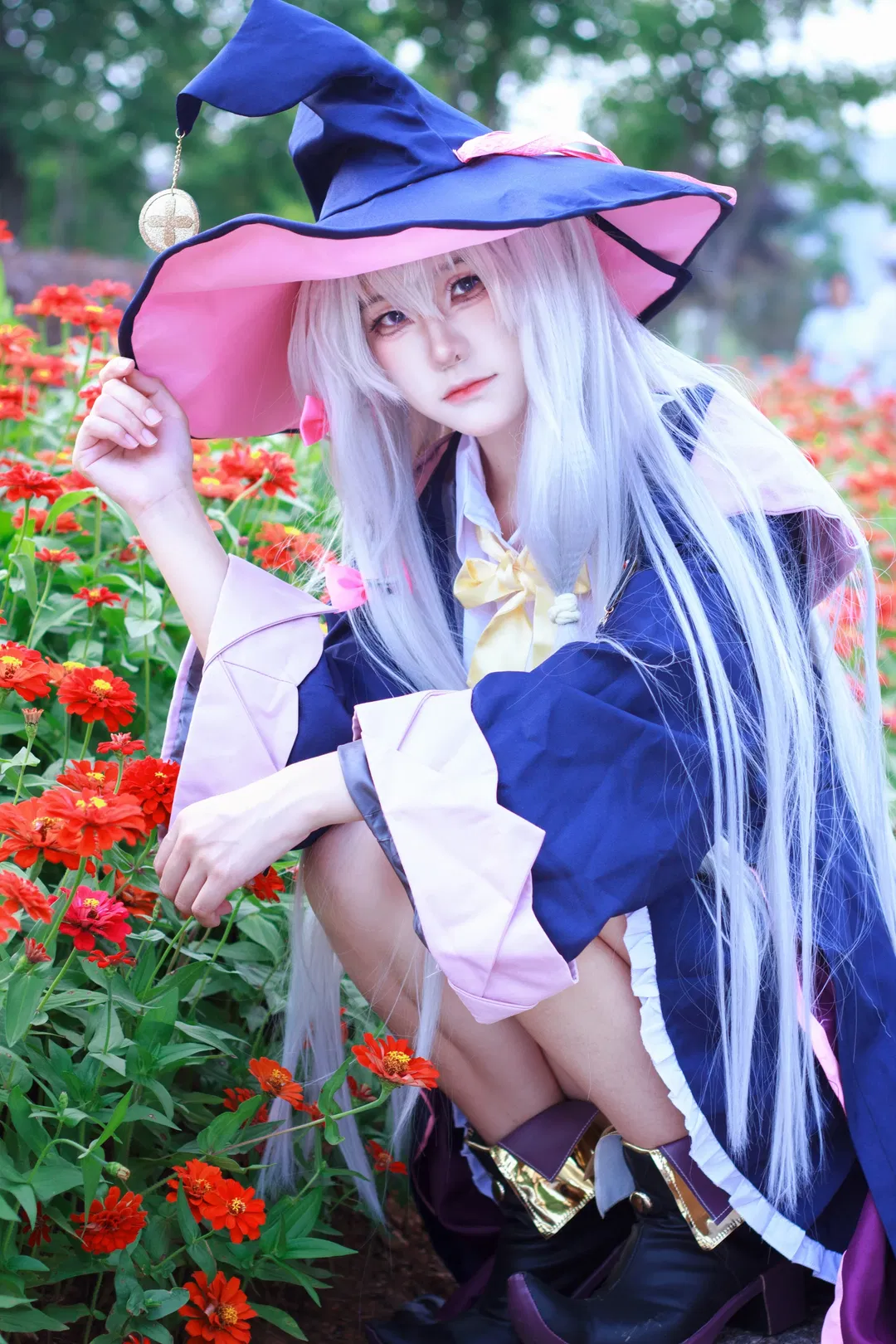 【伊蕾娜cos】魔女之旅的灰之魔女，在花海中迎来生日