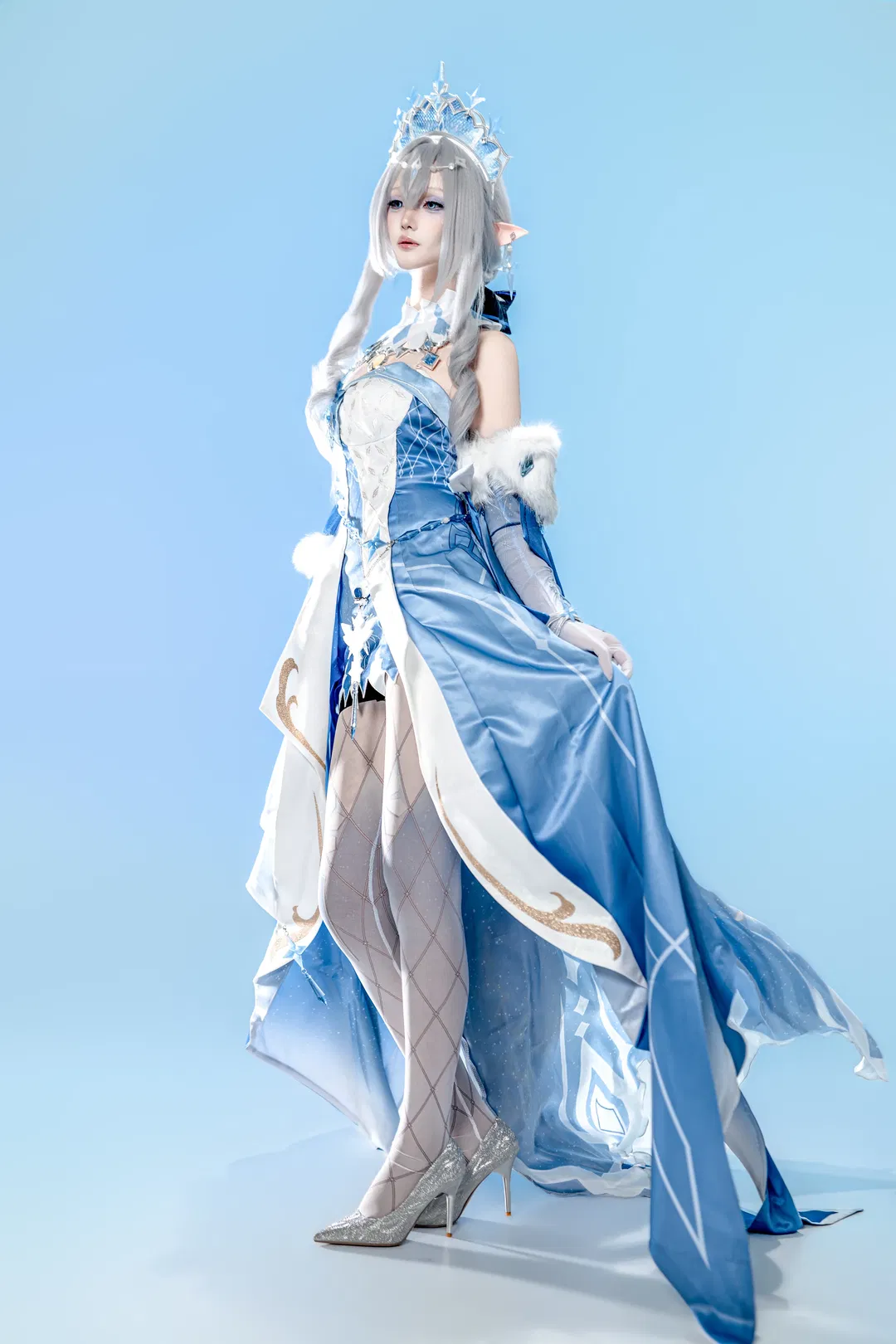 【冰之女皇cos】至冬的威嚴與清冷 - 第 3 張