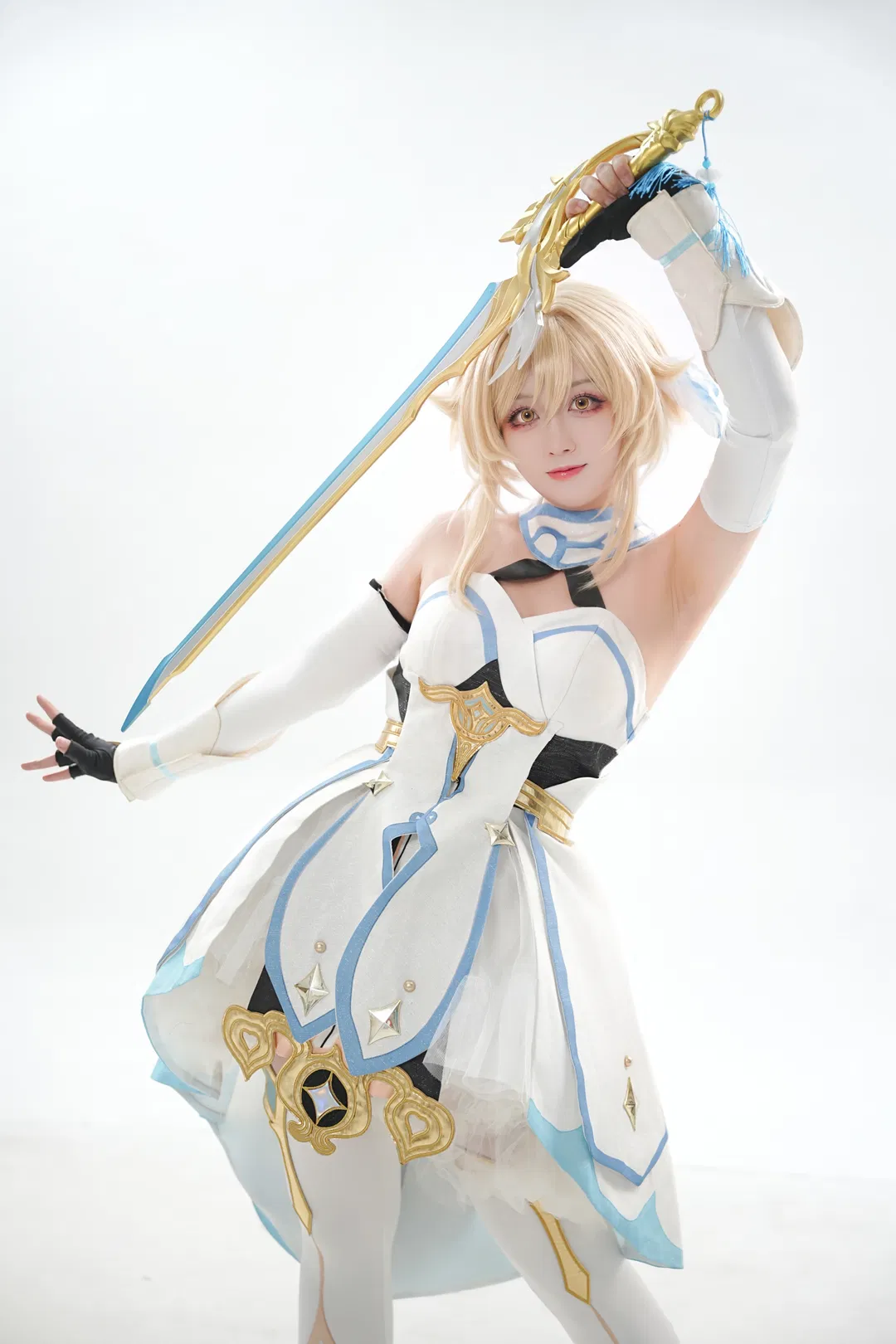 【荧cos】原神旅行者荧的剑士造型拍摄分享 - 第 5 张