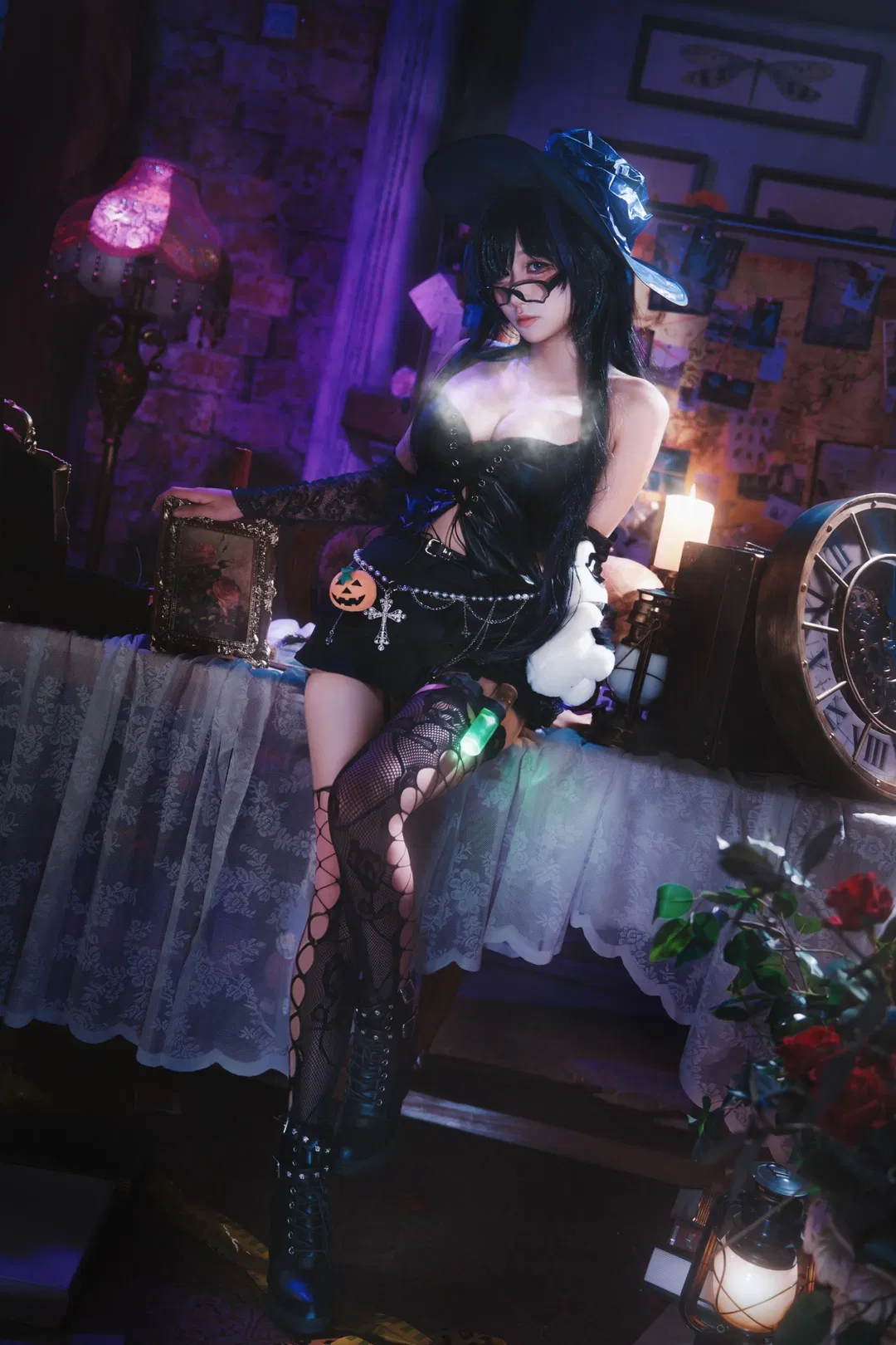 [Lebel cosplay] Halloween Dark Twins: A Visual Clash of Black and White - Image 1