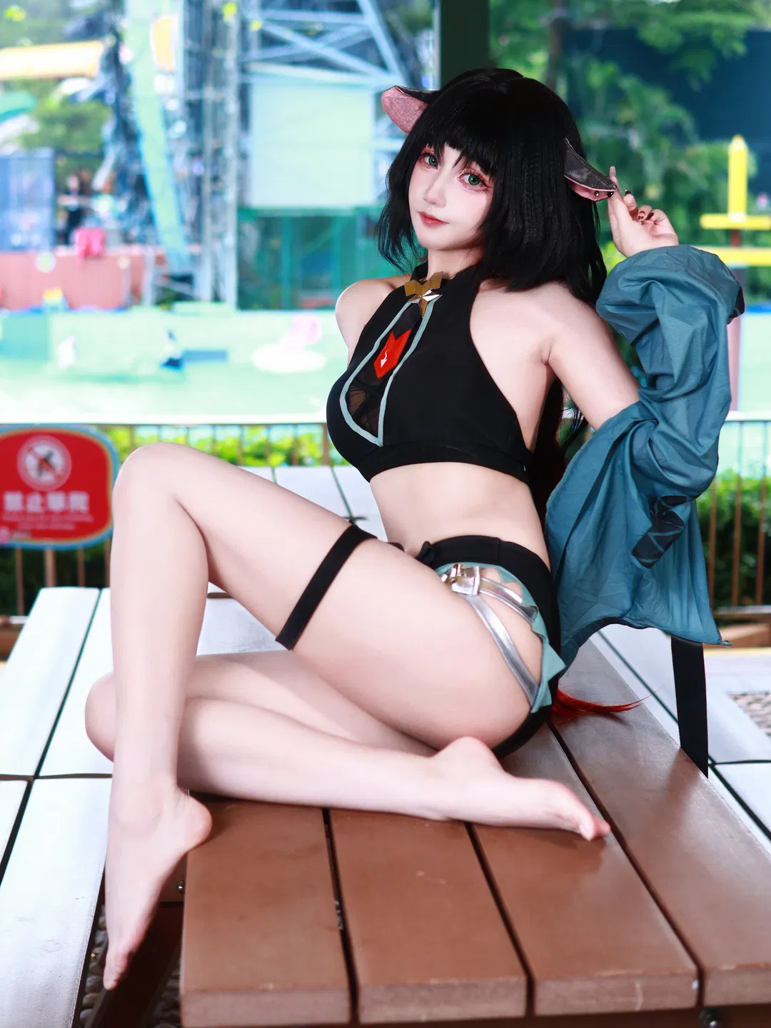 【简杜cos】绝区零夏日度假风，长隆水上乐园出片日记 - 第 1 张