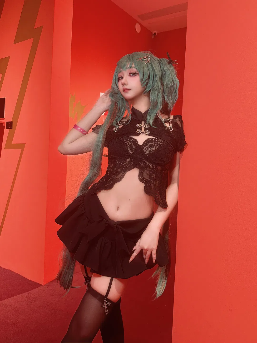 紅黑朋克辣妹風，打卡LAM廣州畫展 - 第 3 張