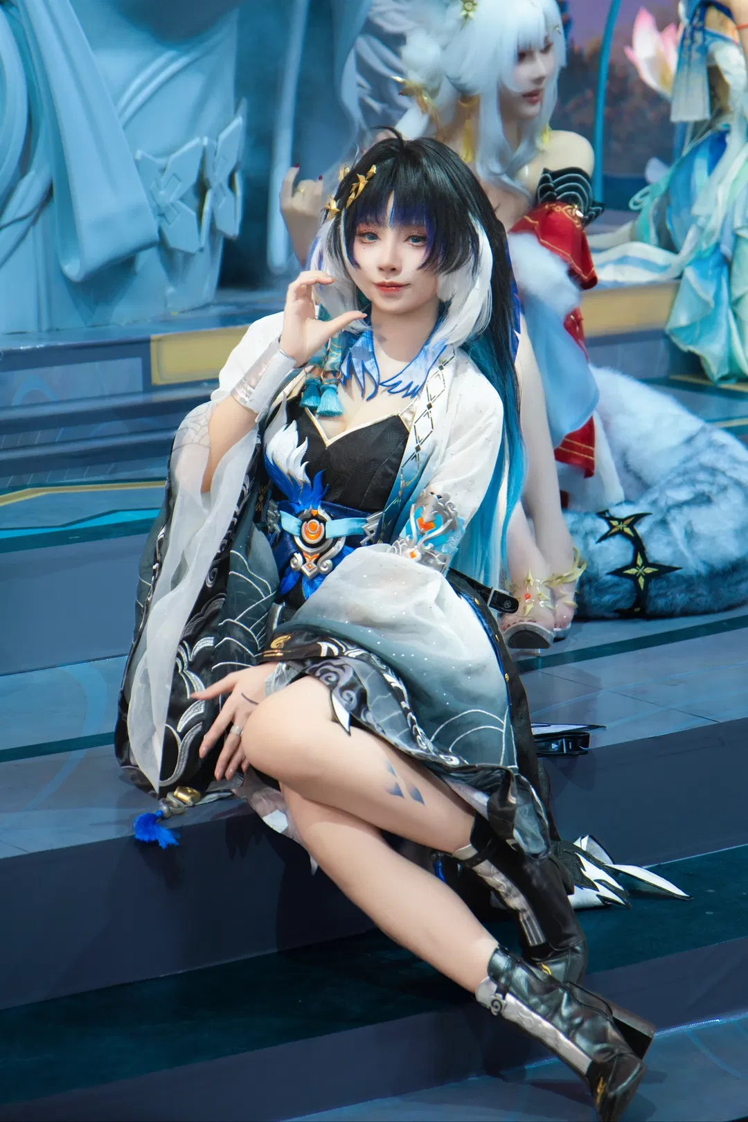 【秧秧cos】鸣潮的神秘写信女，一起去新联邦吗 - 第 1 张
