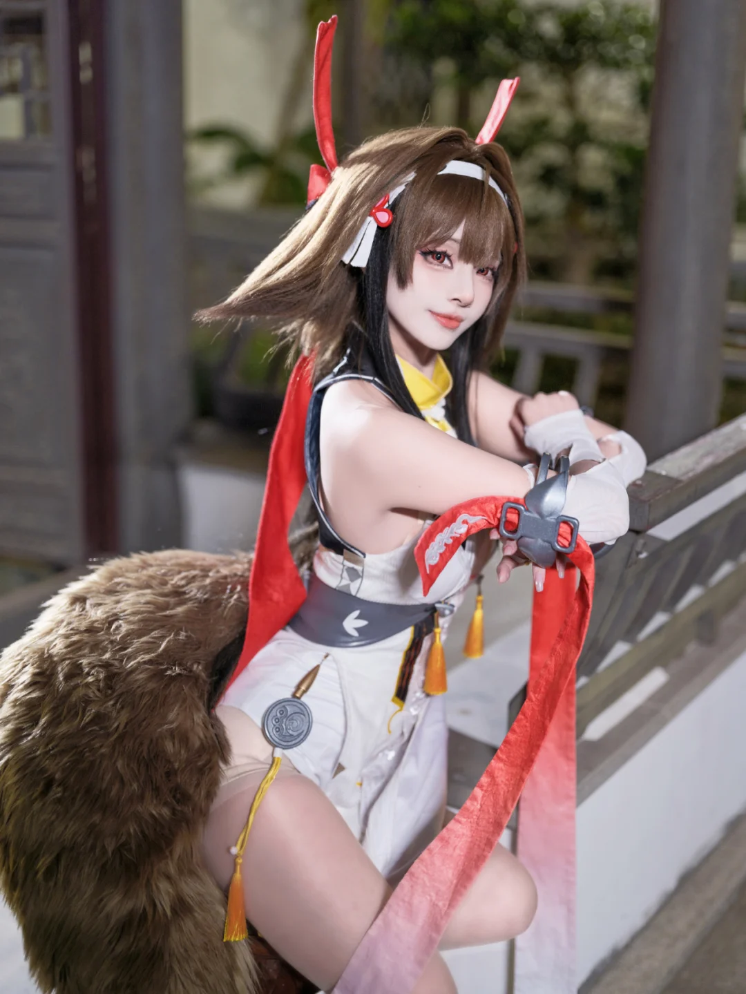 【叶瞬光cos】古风奇幻装扮与巨型兵器的碰撞 - 第 4 张