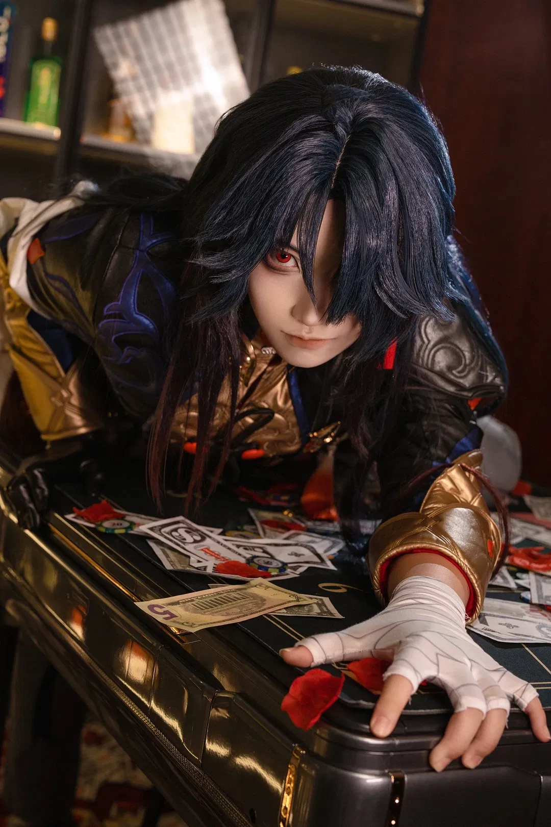 【卡芙卡cos】崩坏星穹铁道：铁链与玫瑰交织的宿命 - 第 1 张
