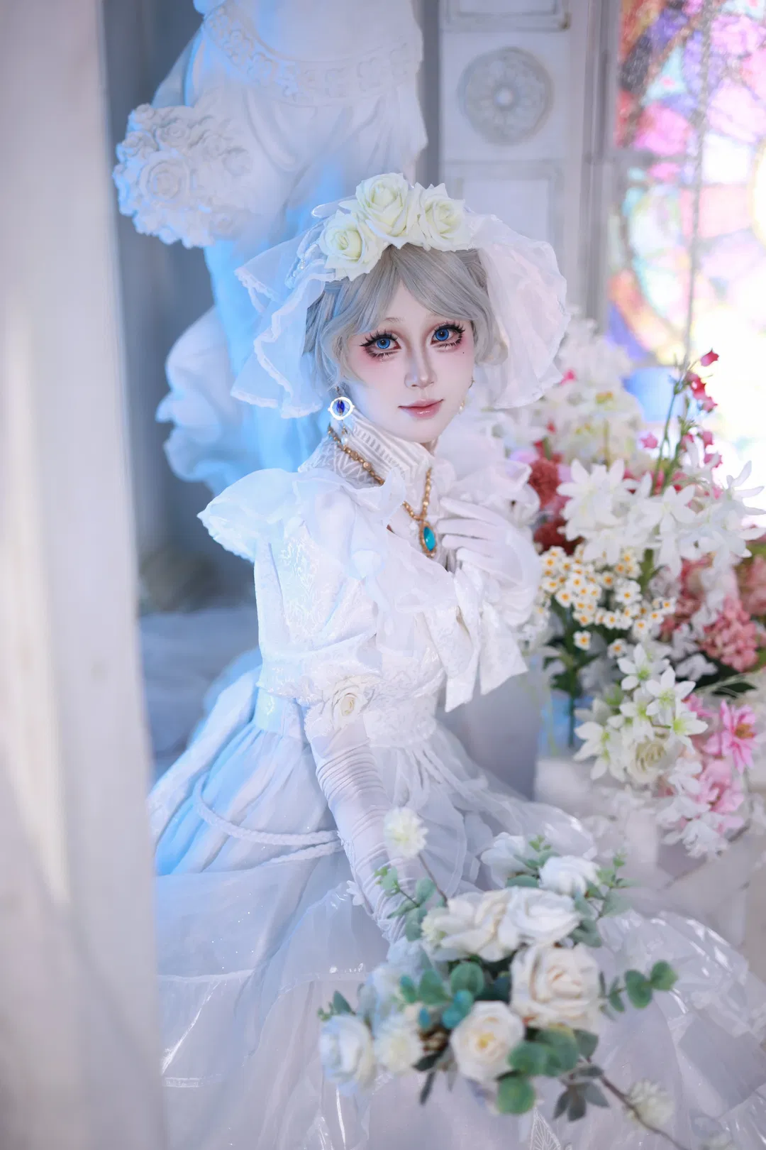 【红夫人cos】第五人格应许之日，白玫瑰与彩绘玻璃的圣洁誓约 - 第 1 张