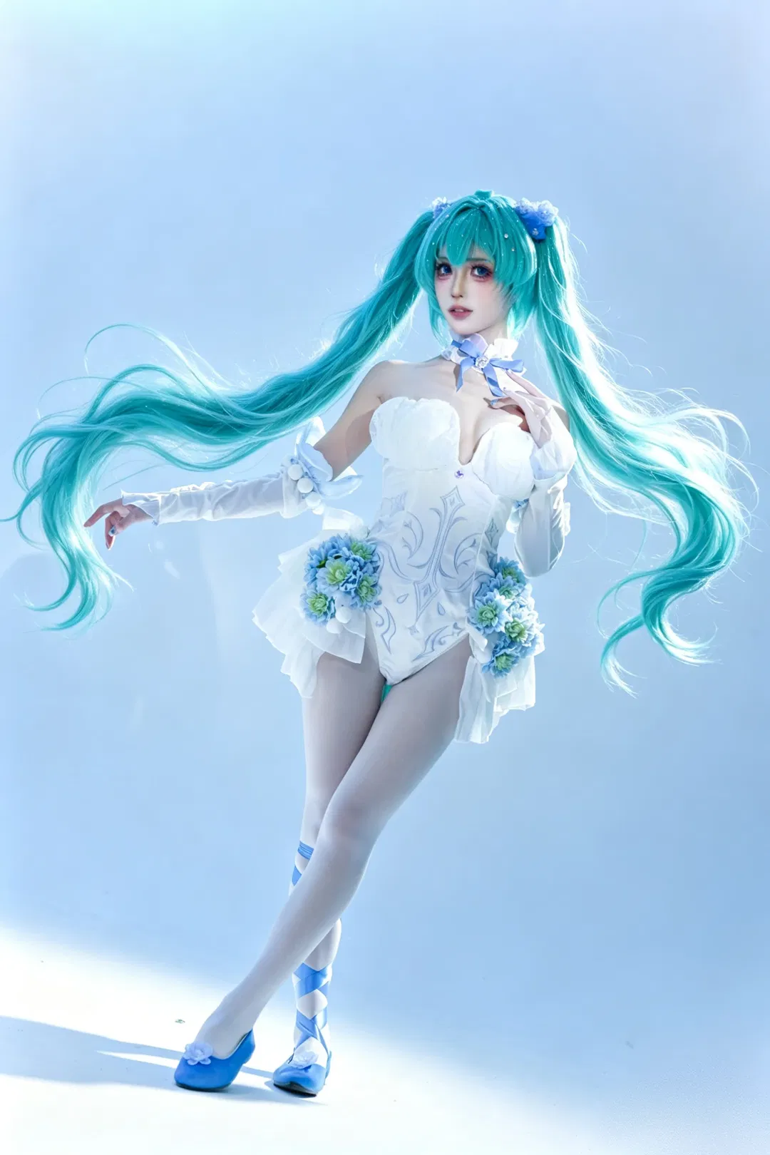 【初音未来cos】粉蝶花精灵的梦幻舞台感 - 第 1 张