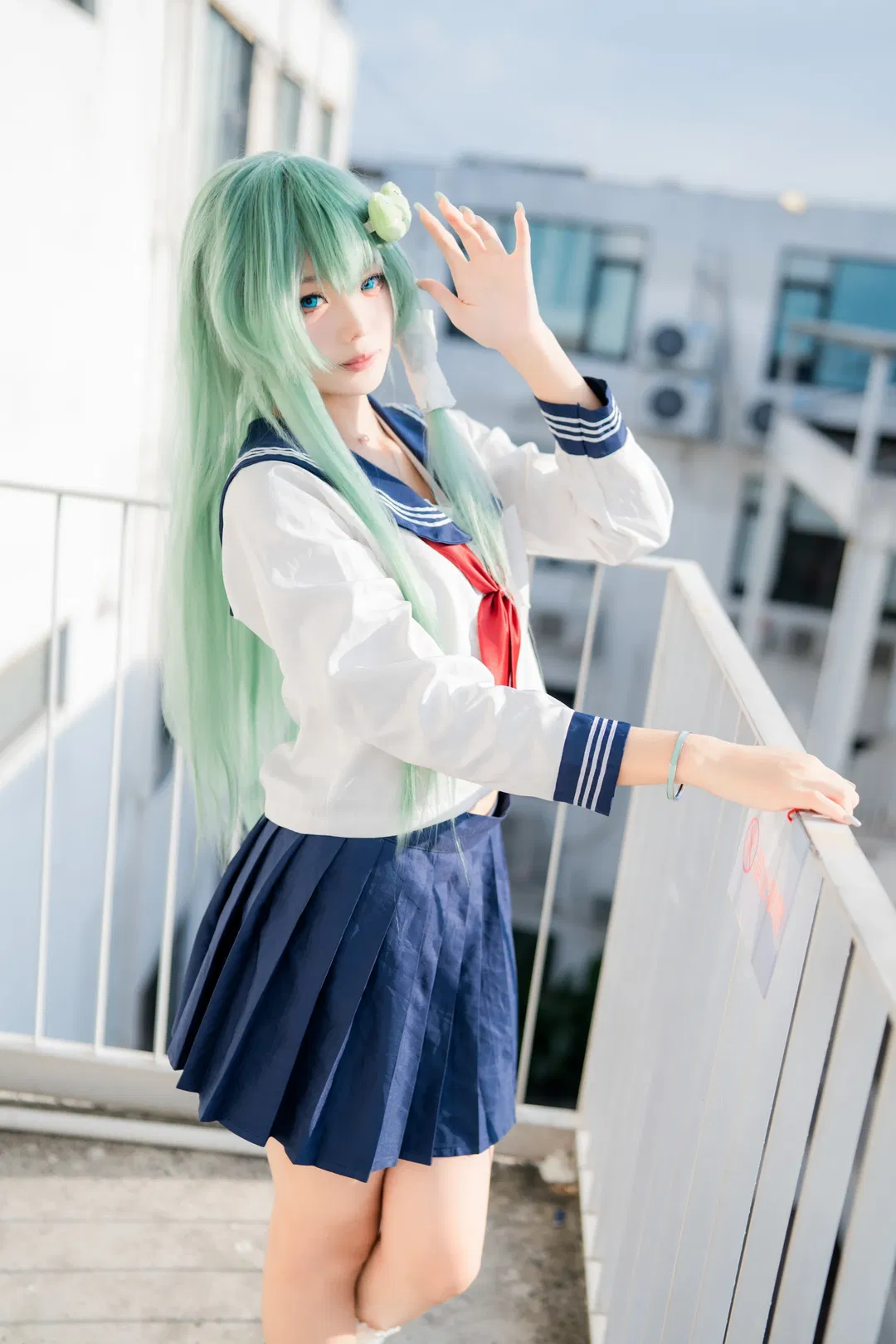 【东风谷早苗cos】风神少女的JK私设，天台的微风刚刚好 - 第 3 张