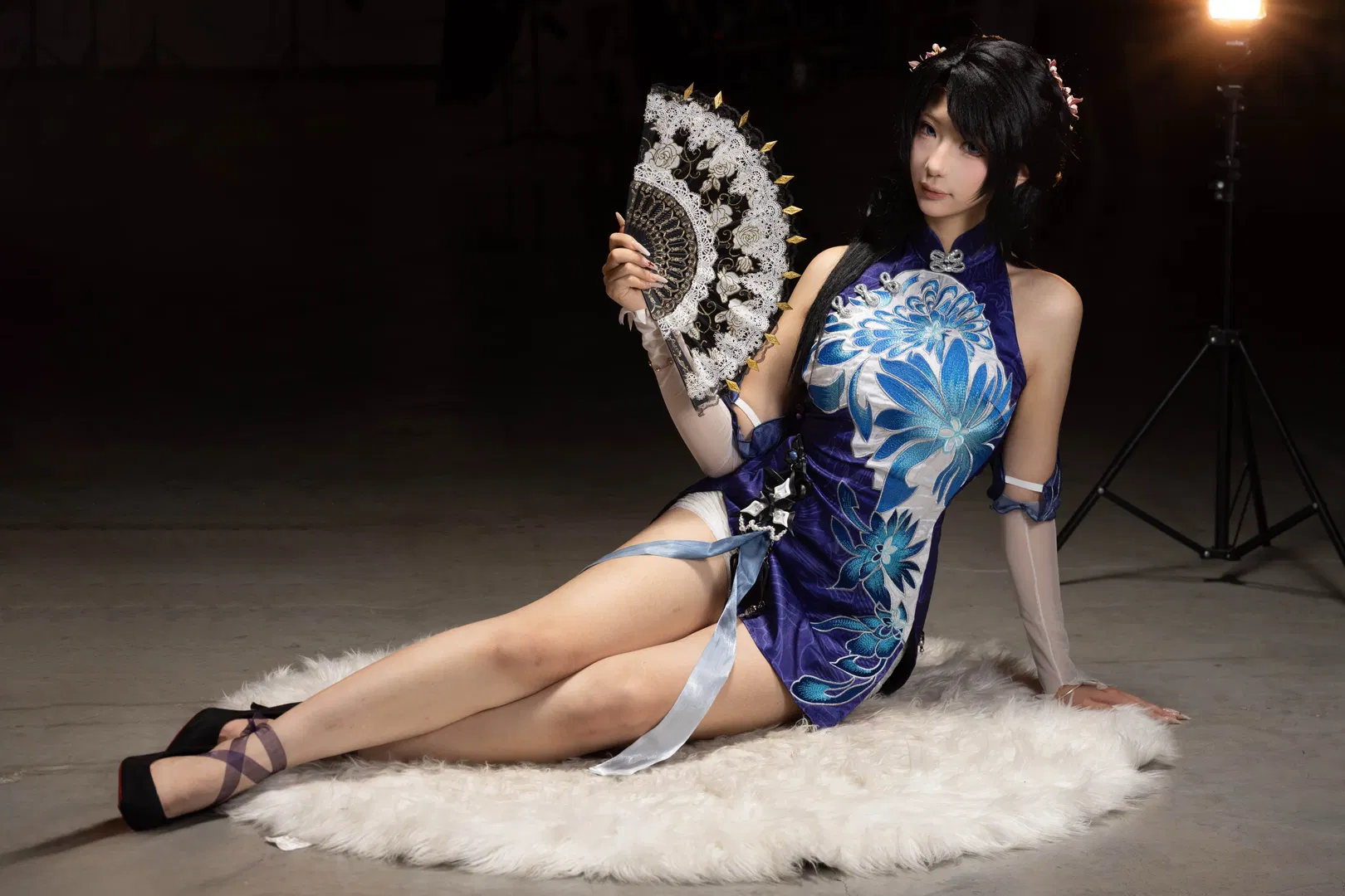 【殷紫萍cos】兰亭月这套蓝紫旗袍配长剑氛围感拉满 - 第 5 张