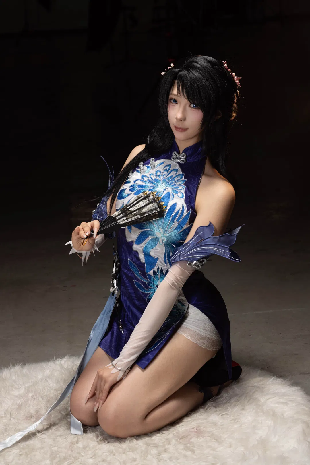 【殷紫萍cos】兰亭月这套蓝紫旗袍配长剑氛围感拉满 - 第 6 张