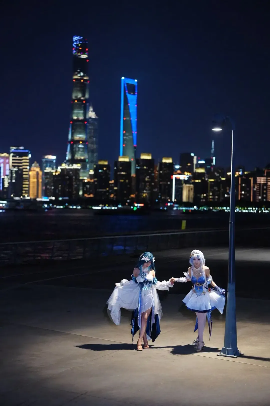 【奥黛塔cos】原神至冬双子在塘桥渡口的夜景打卡 - 第 3 张