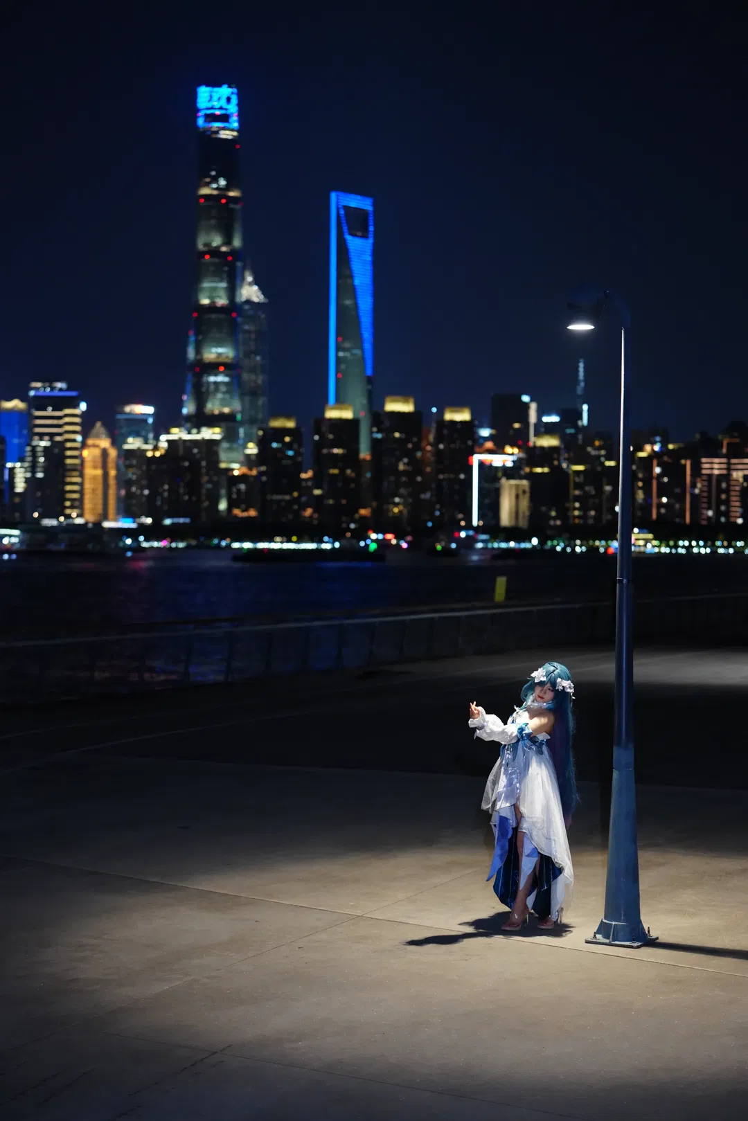 【奥黛塔cos】原神至冬双子在塘桥渡口的夜景打卡 - 第 9 张