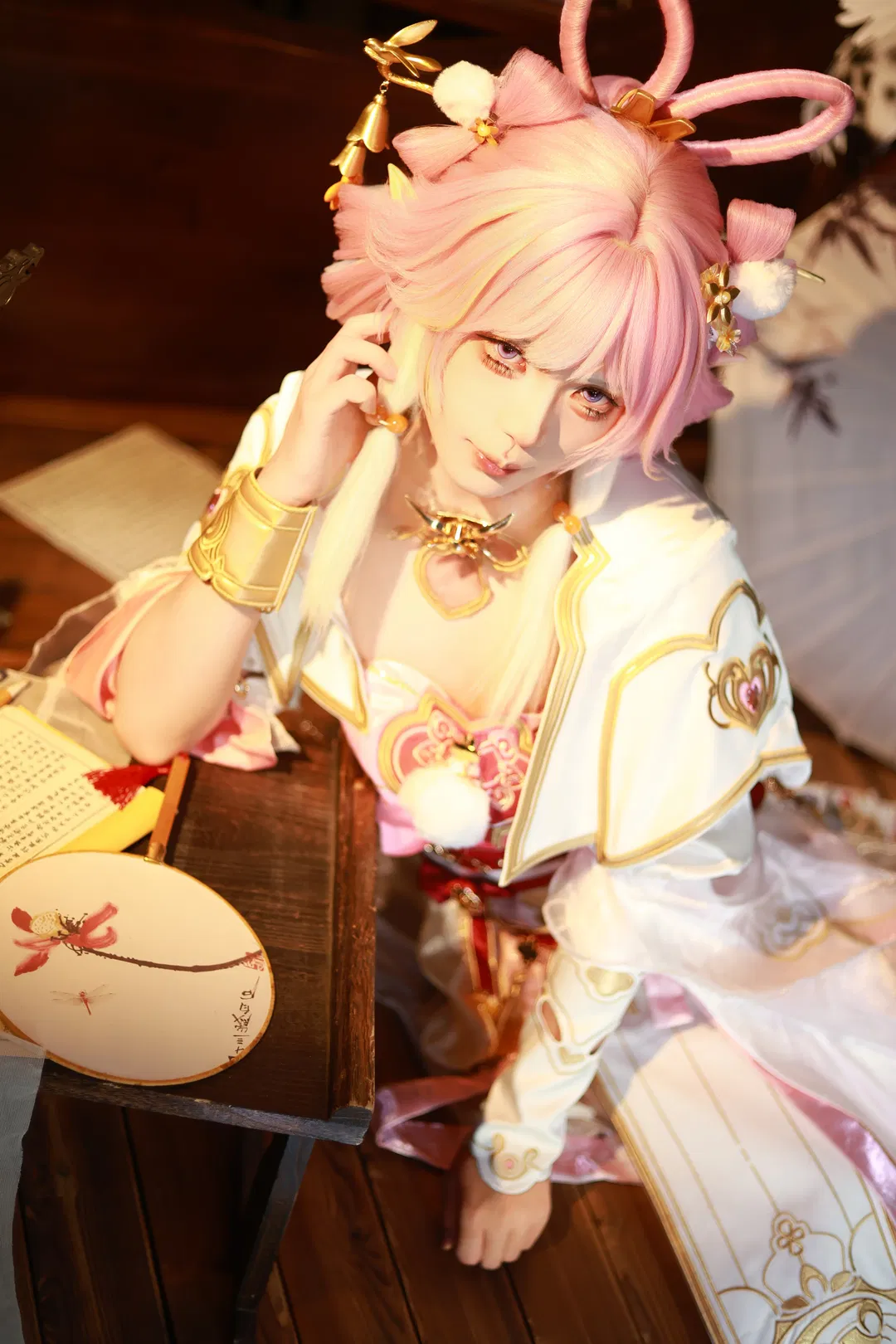 【爱莉希雅cos】愿逐月华流照君，霁月婵娟的绝美瞬间 - 第 10 张