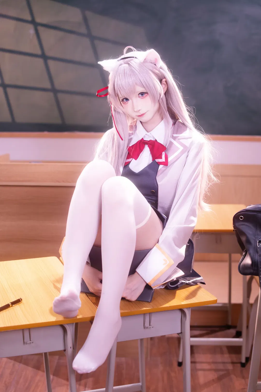 【艾莉同学cos】质感制服与兽耳的教室日常 - 第 3 张