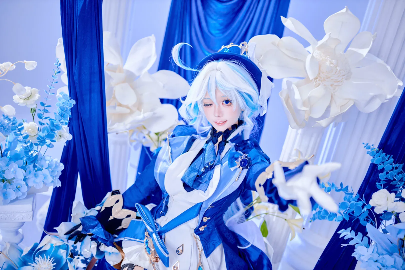 【芙宁娜cos】祝大明星生日快乐，舞台的聚光灯为你亮起 - 第 1 张