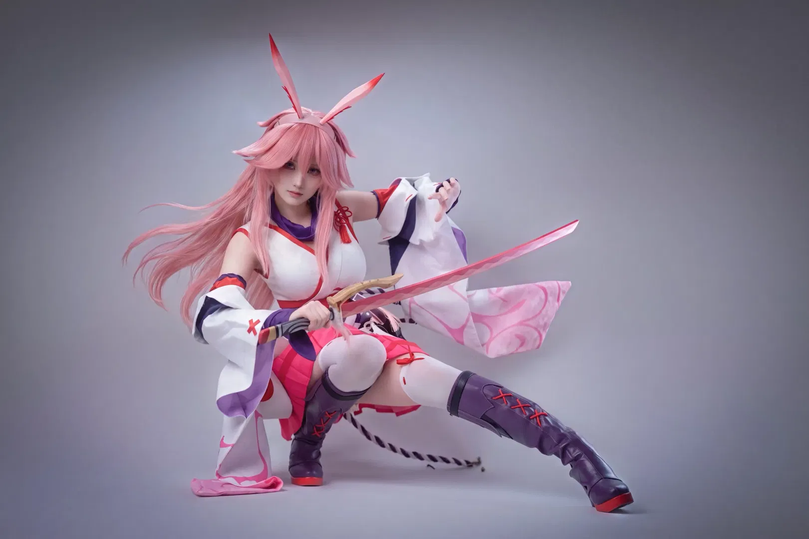 【八重樱cos】崩坏3逆神巫女白棚拍摄记录 - 第 3 张