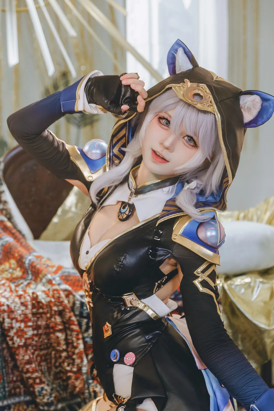 【赛飞儿cos】崩坏星穹铁道里的猫耳小贼，藏匿于财宝之间 - 第 2 张