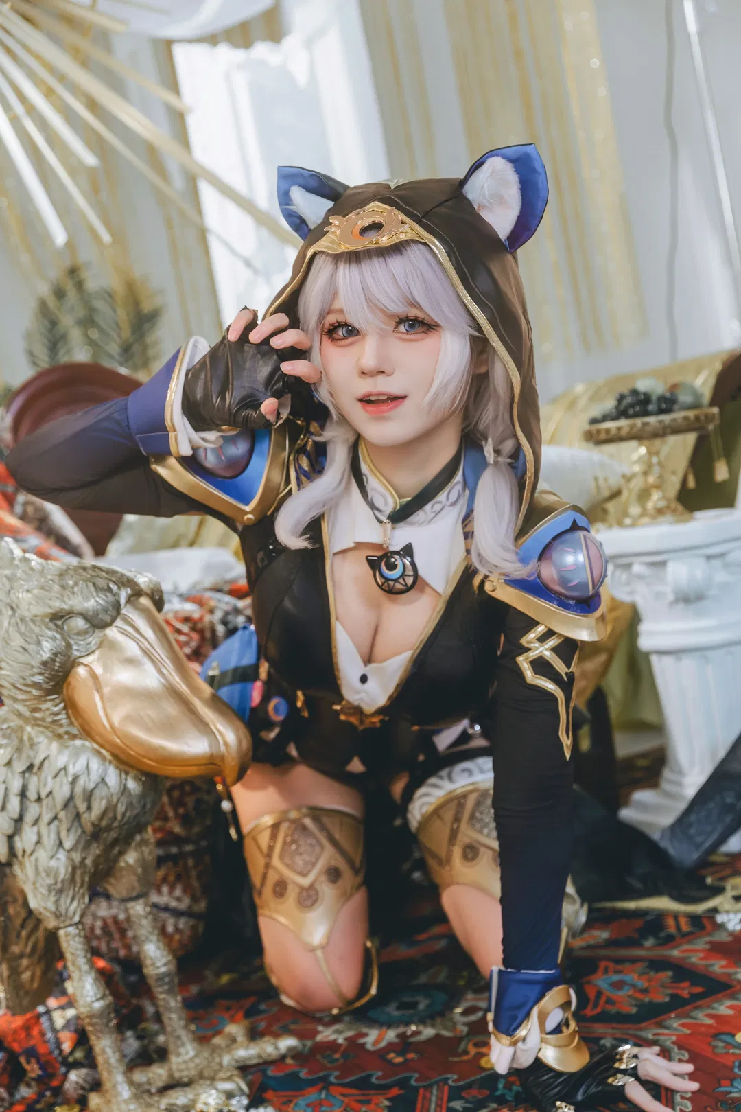 【赛飞儿cos】崩坏星穹铁道里的猫耳小贼，藏匿于财宝之间 - 第 3 张
