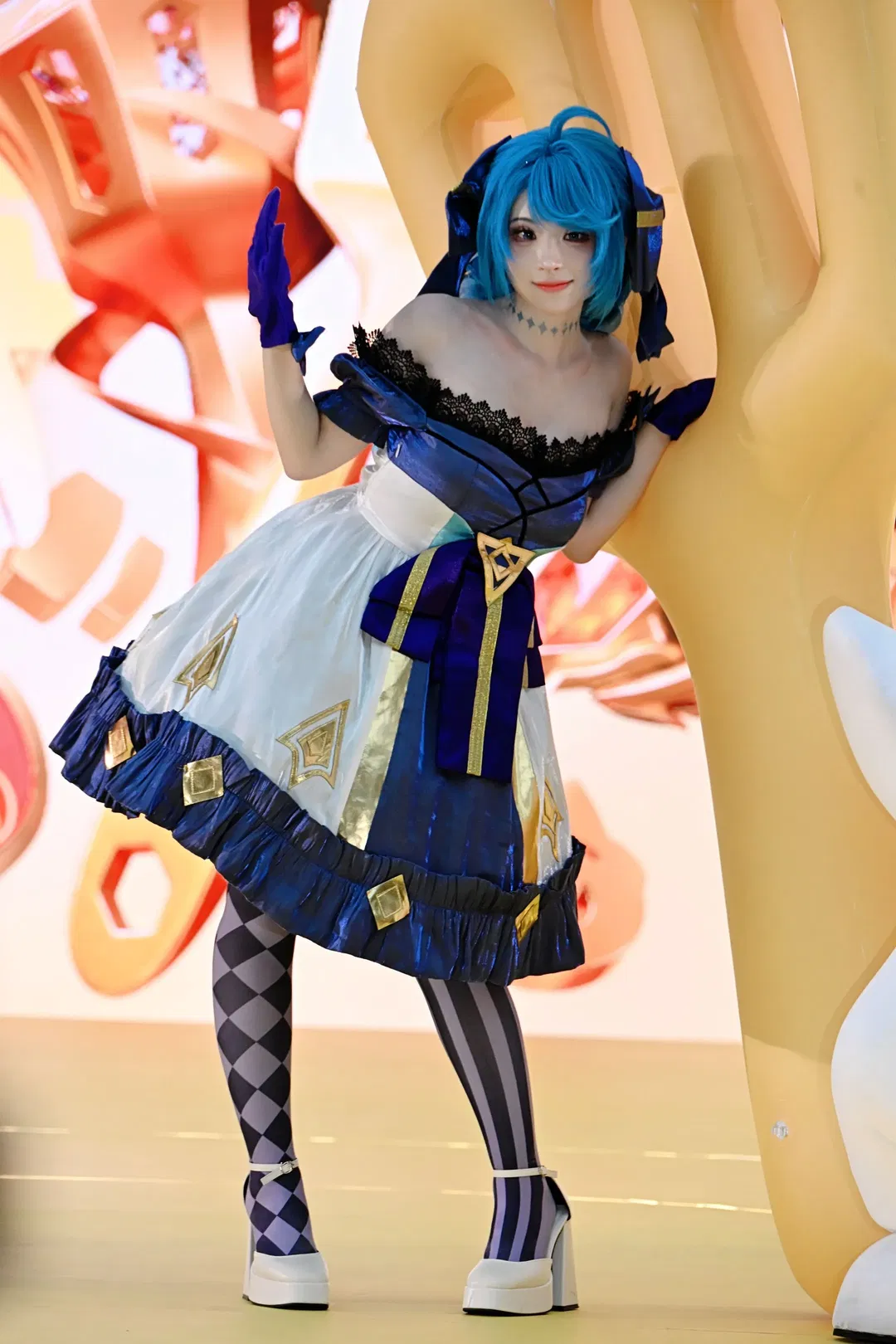 【格温cos】金铲铲之战五周年，小小格温的线下甜酷体验 - 第 4 张