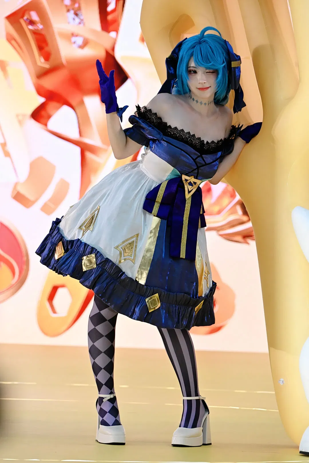 【格温cos】金铲铲之战五周年，小小格温的线下甜酷体验 - 第 5 张
