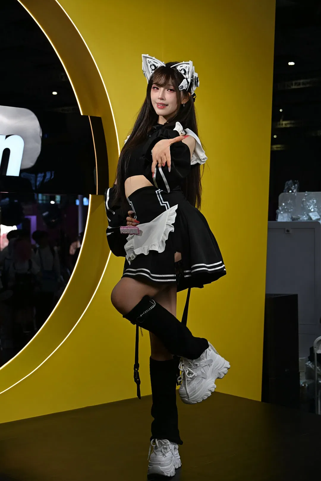 机械风猫耳制服漫展返图 - 第 4 张