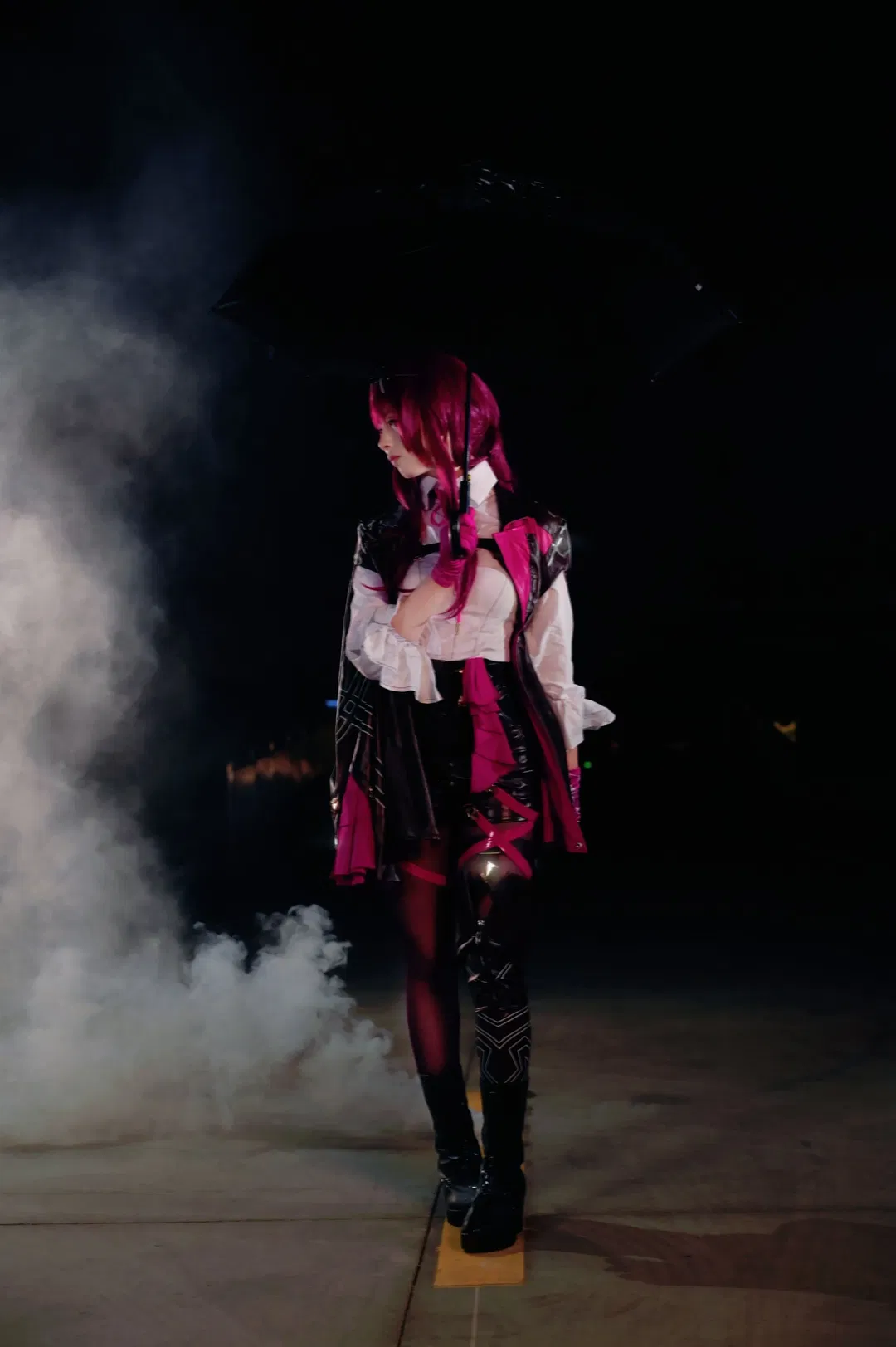 【卡芙卡cos】星穹铁道粉色激光阵，感受卡妈妈的压迫感 - 第 4 张