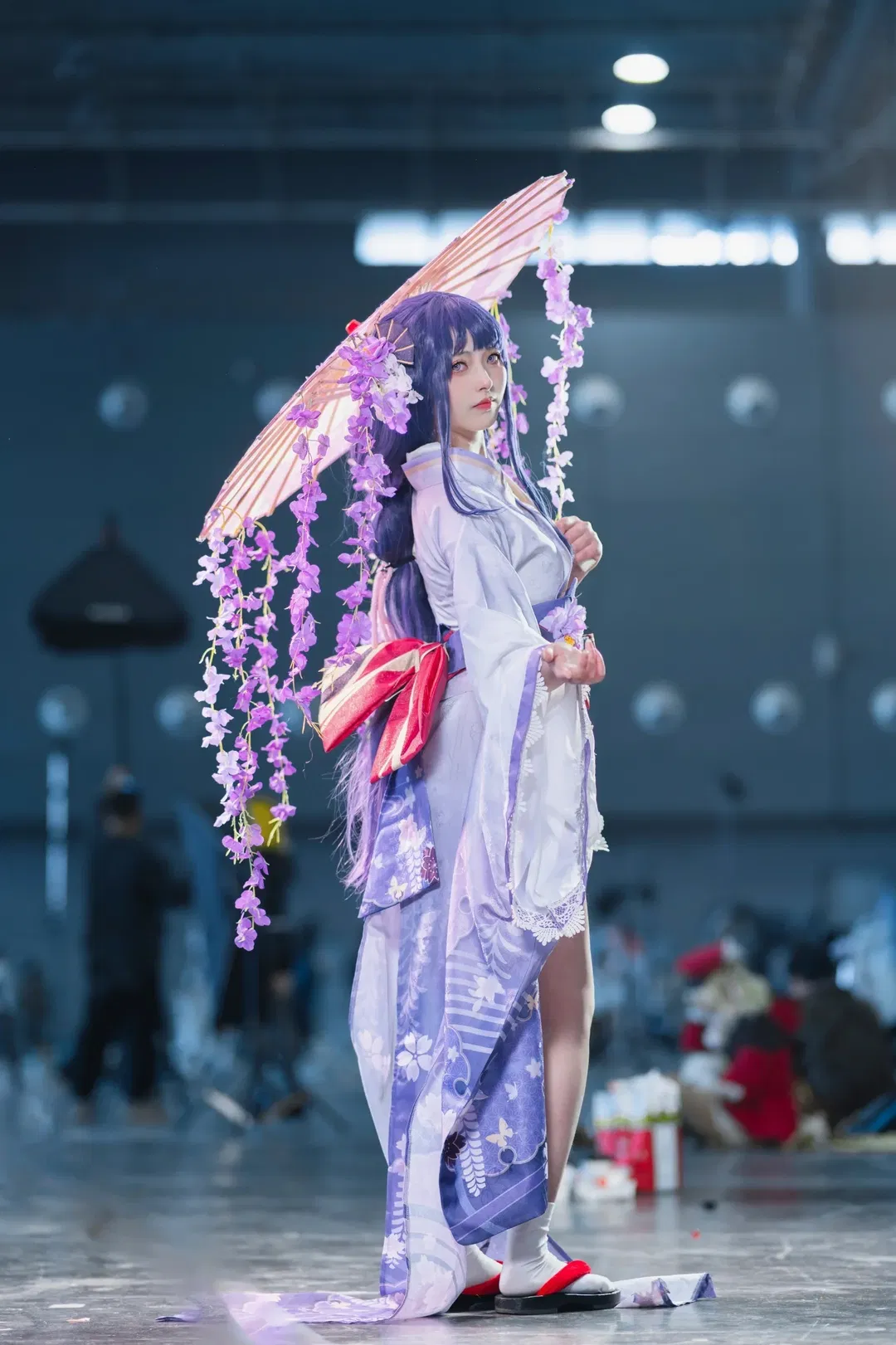【雷电真cos】原神紫藤花下的温柔光影 - 第 7 张