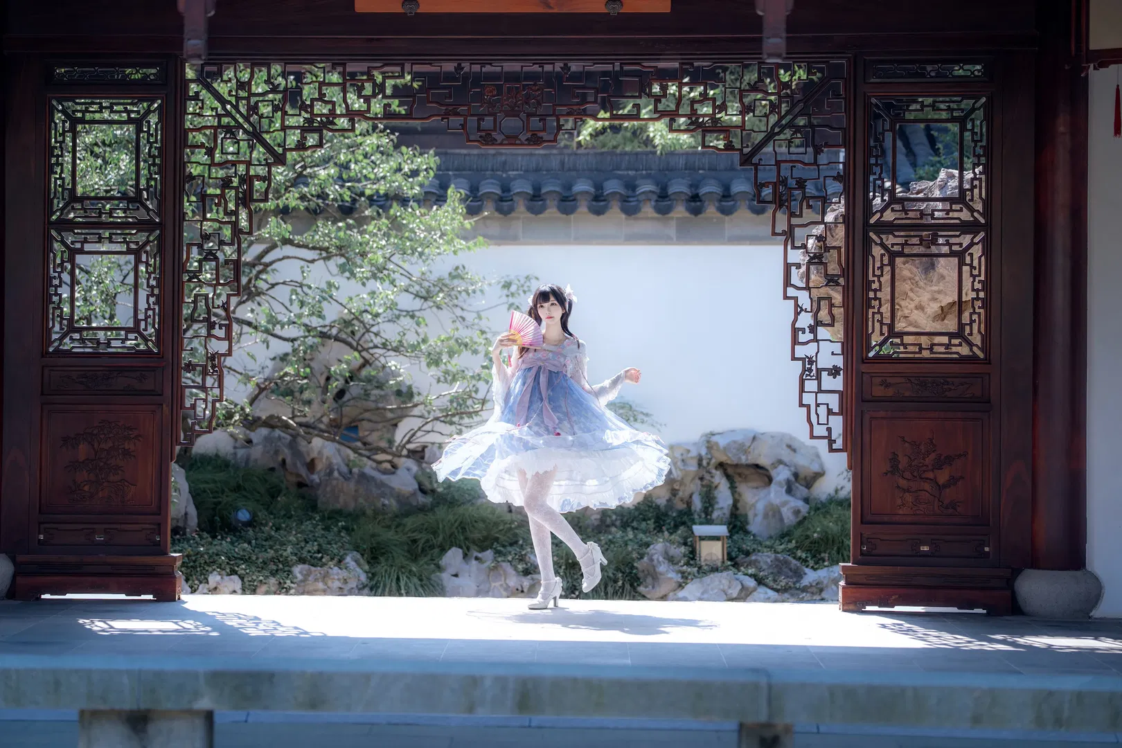 中式园林里的蓝风铃，这套中华风Lolita太出片了 - 第 3 张