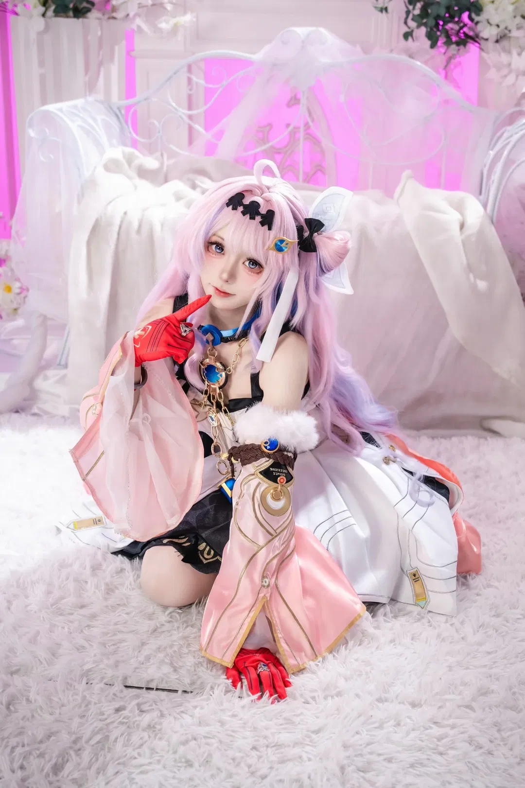 【达妮娅cos】鸣潮里的粉色梦幻少女 - 第 4 张